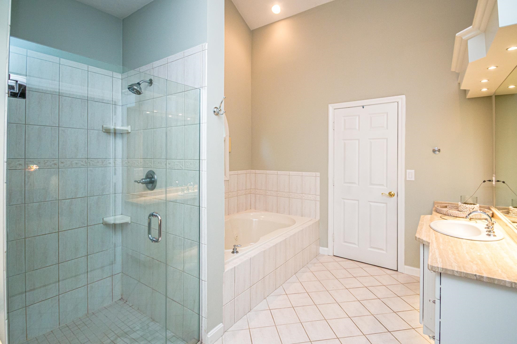 55 Carleton Way Property Photo 32