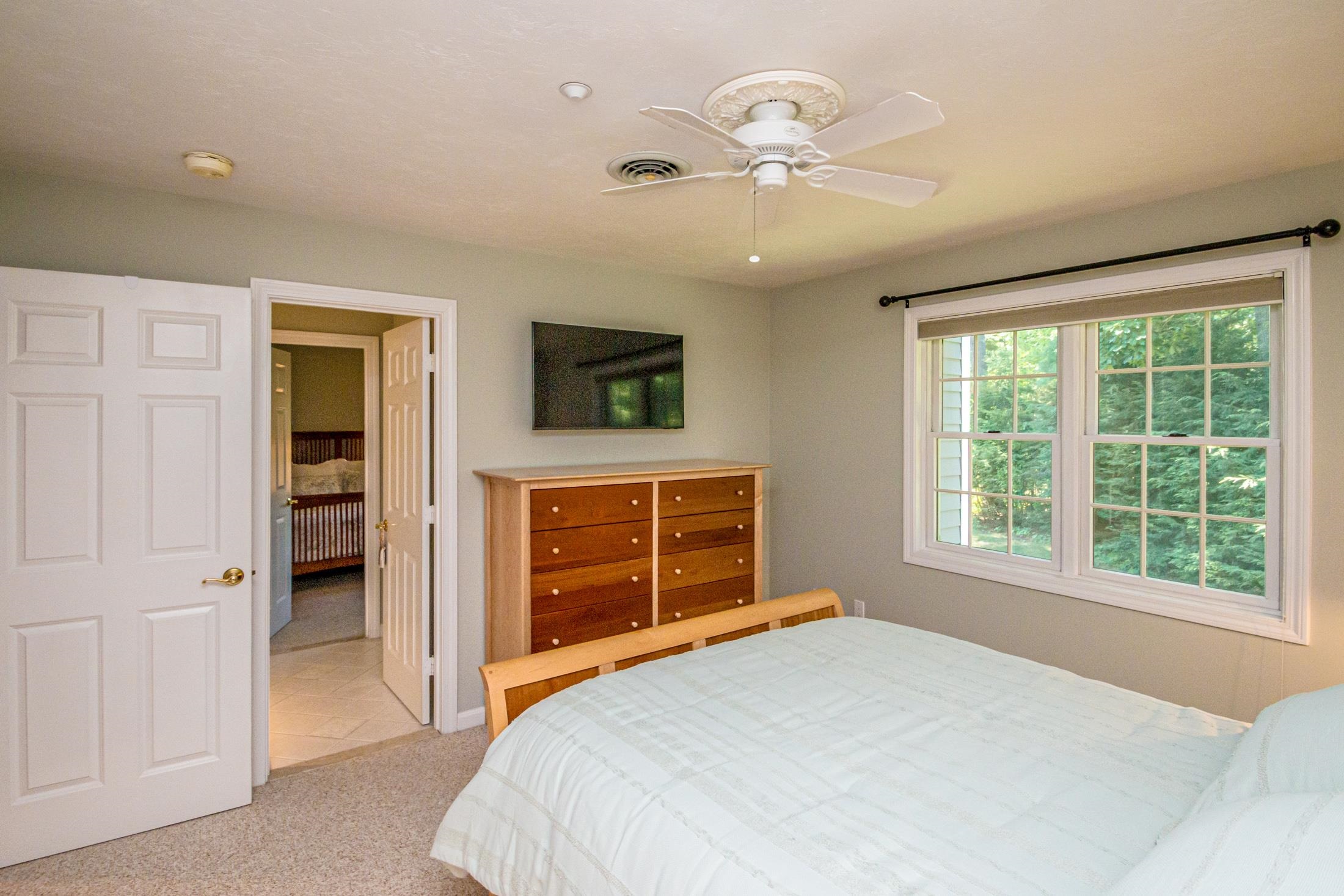 55 Carleton Way Property Photo 38