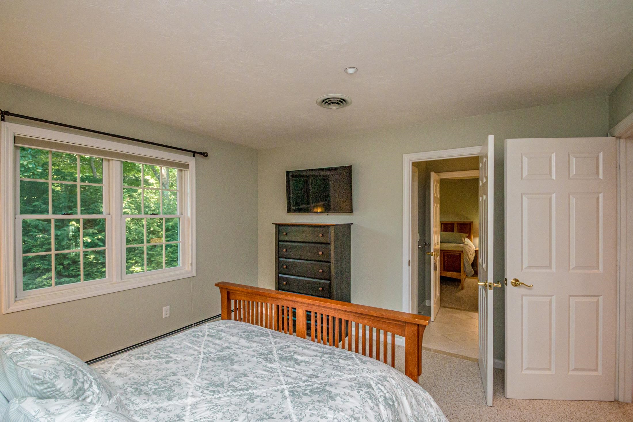 55 Carleton Way Property Photo 42