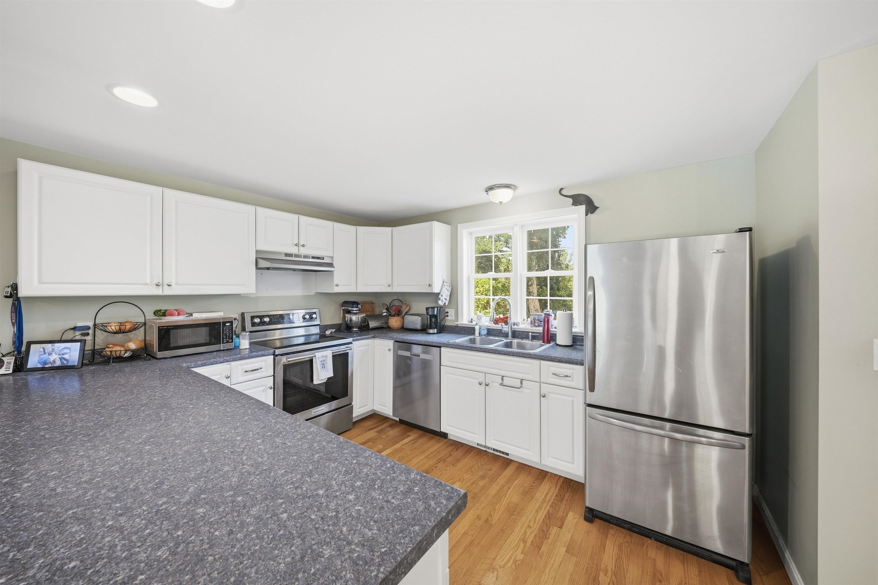 21 Cold Spring Farm Property Photo 11