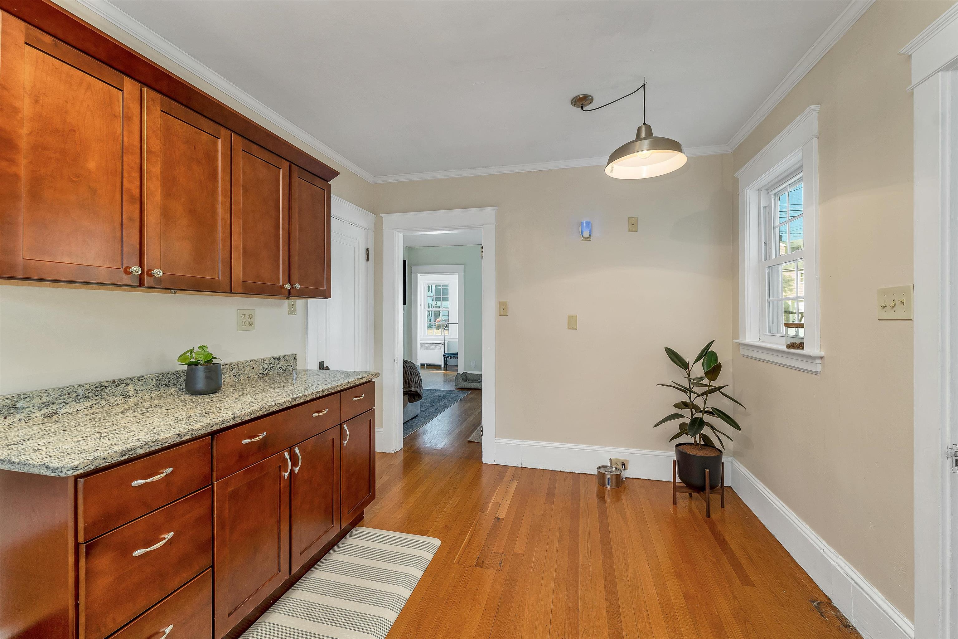 183 Mount Vernon Street Property Photo 10