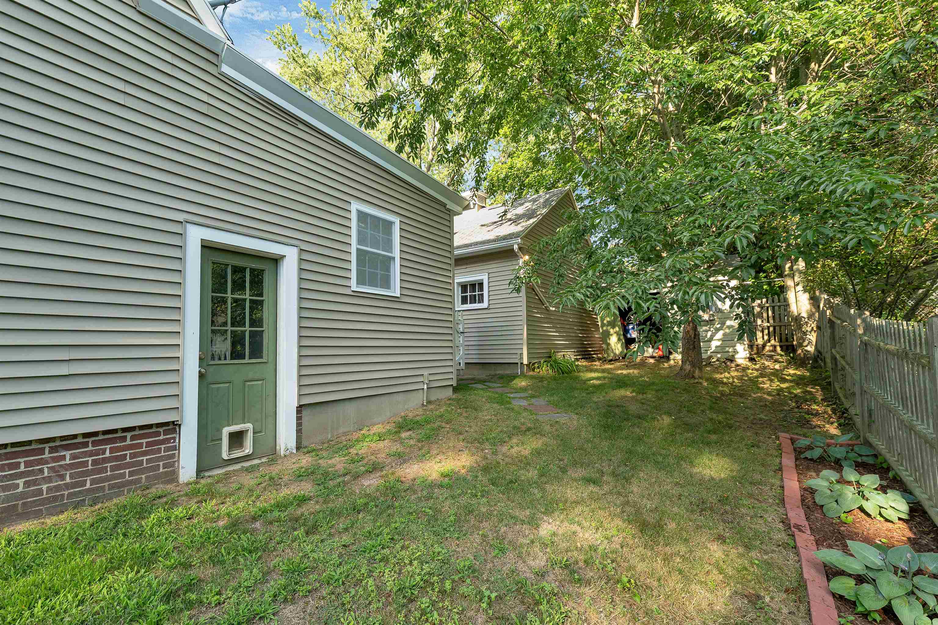 183 Mount Vernon Street Property Photo 42