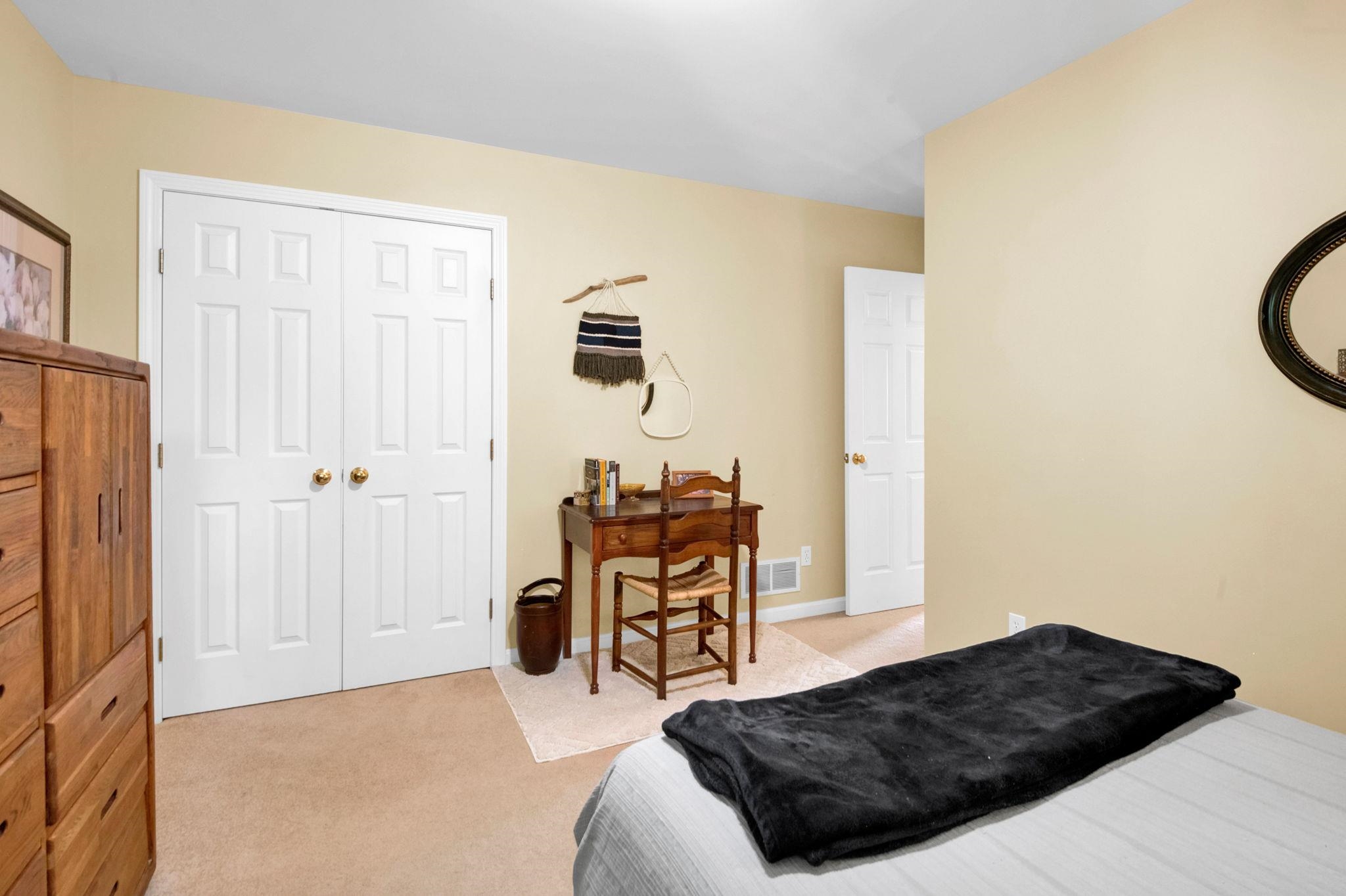 61 Sydney Drive Property Photo 32