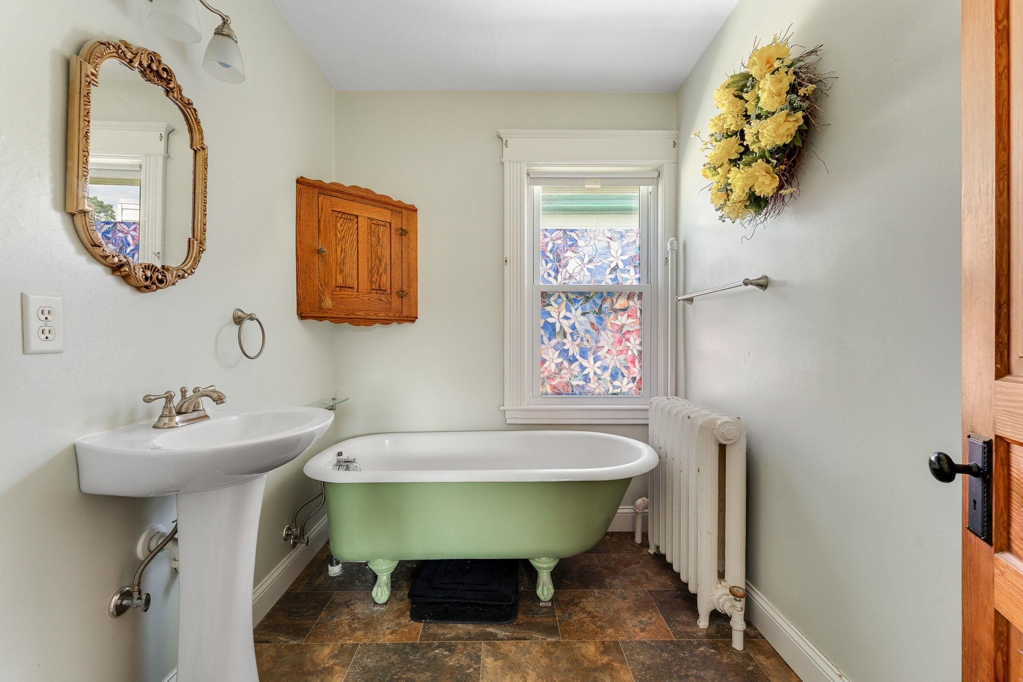 358 North Avenue Property Photo 25