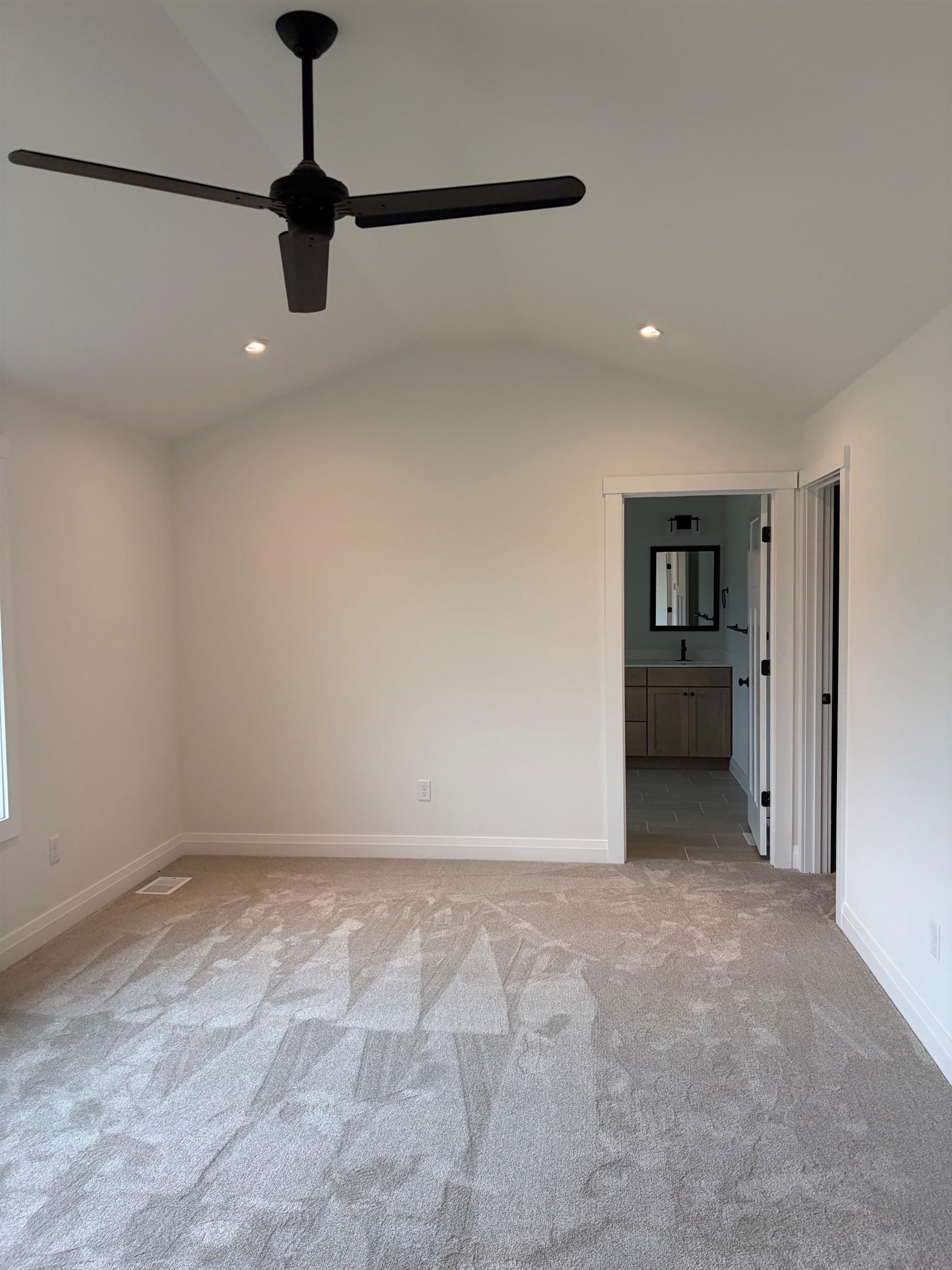 796 Harbor View Drive Property Photo 13