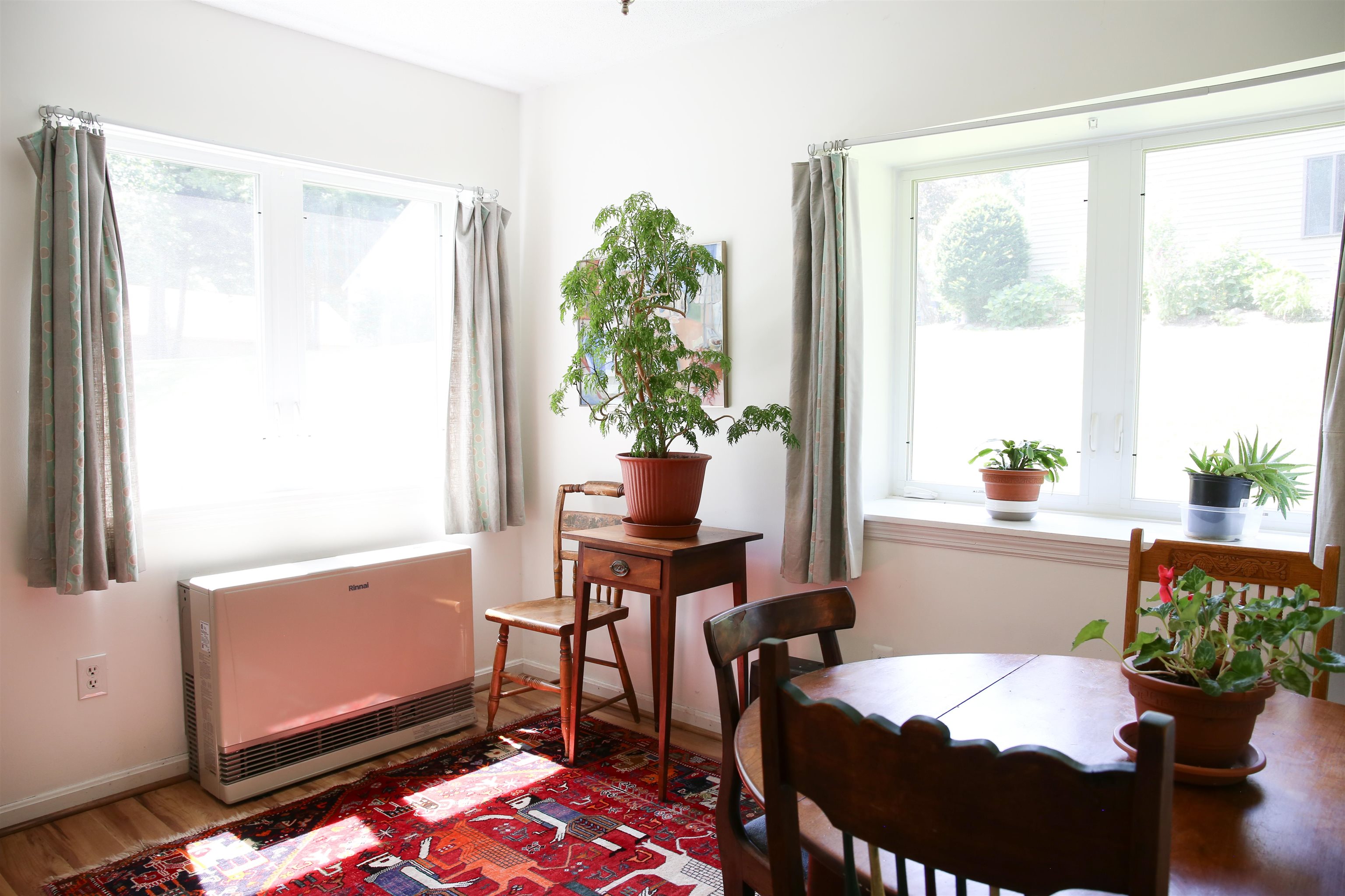 217 Woodhaven Drive Property Photo 3