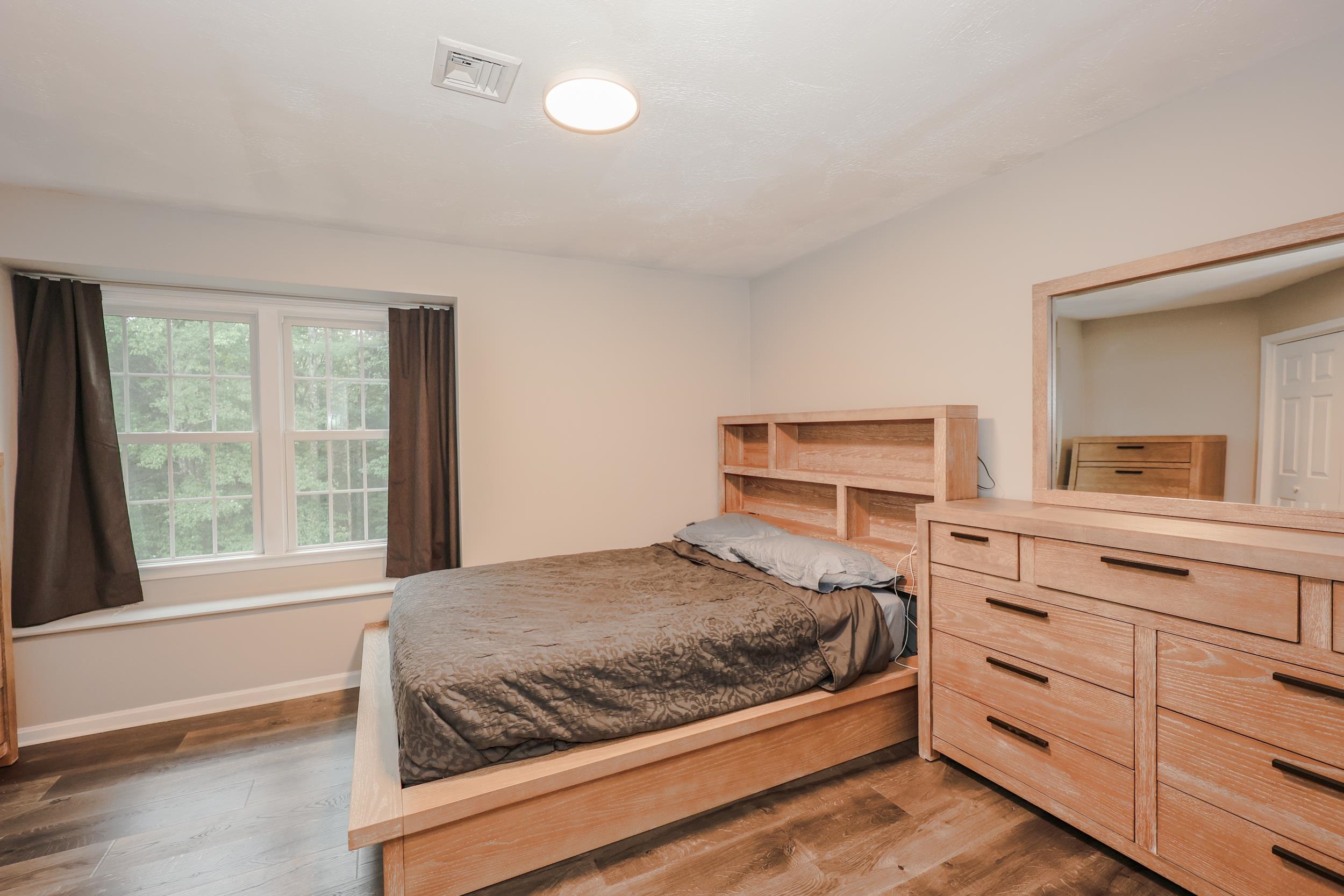 28 James Street Property Photo 14