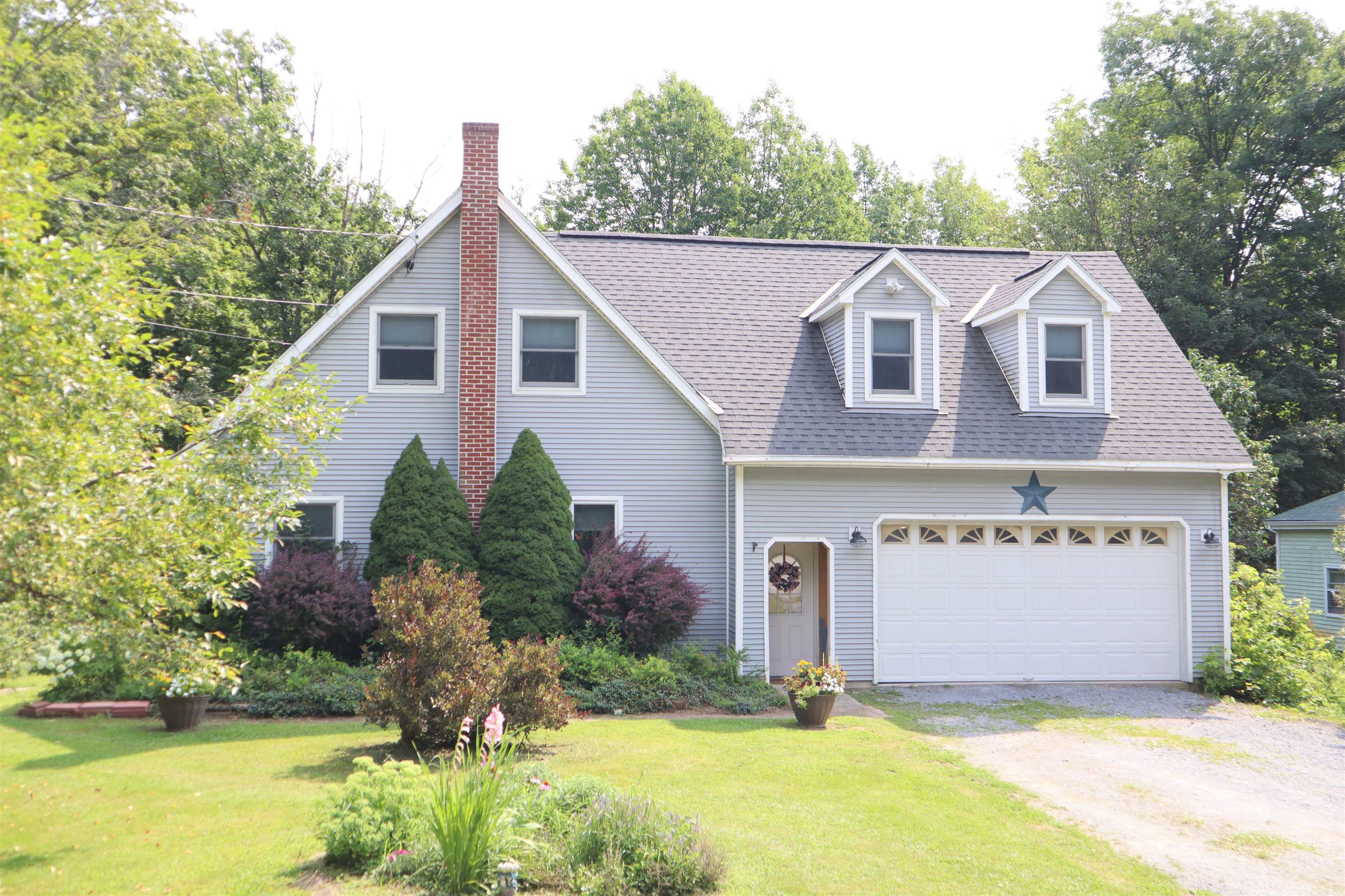 160 Mead Lane Property Photo 1