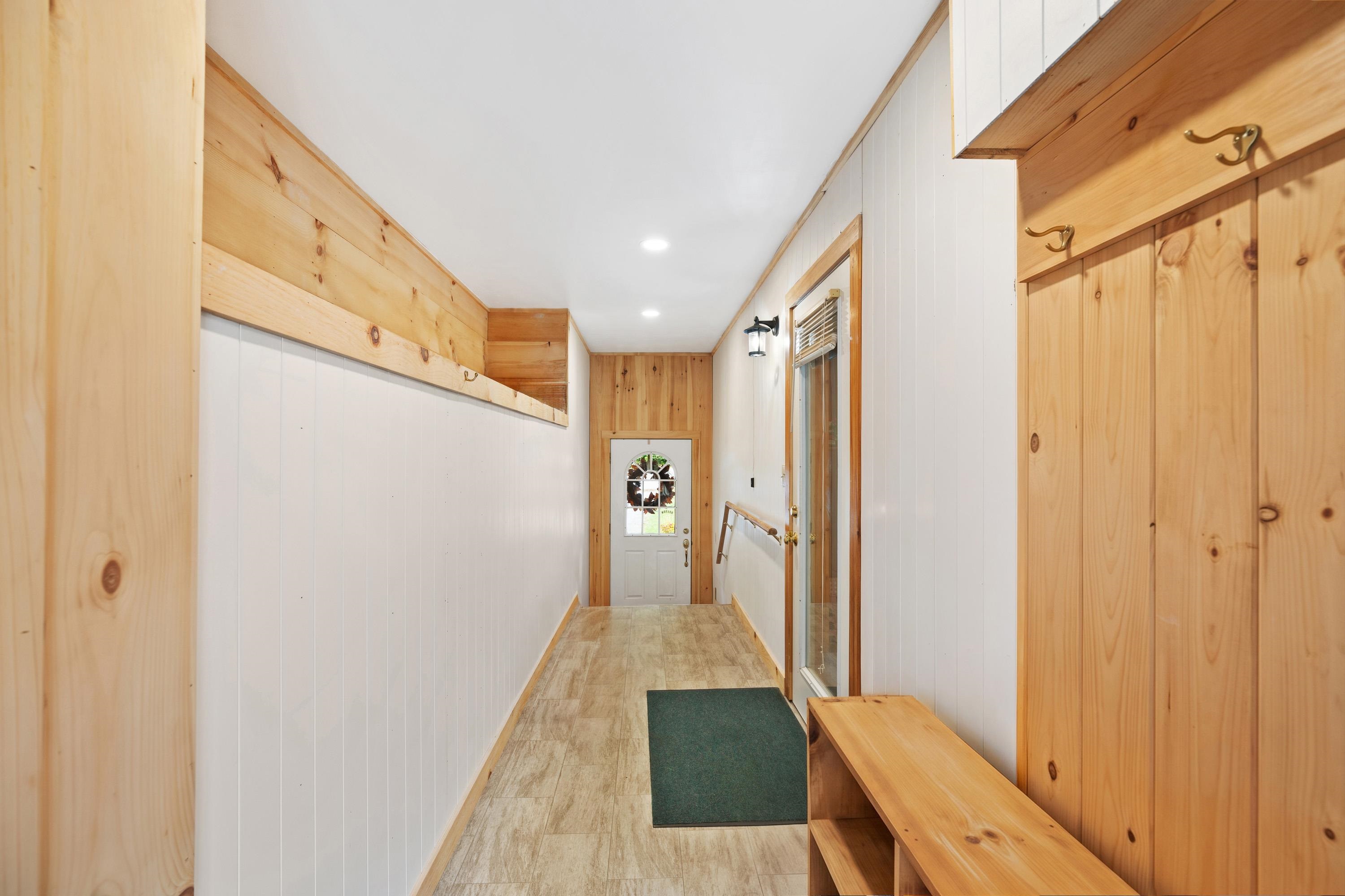 160 Mead Lane Property Photo 4