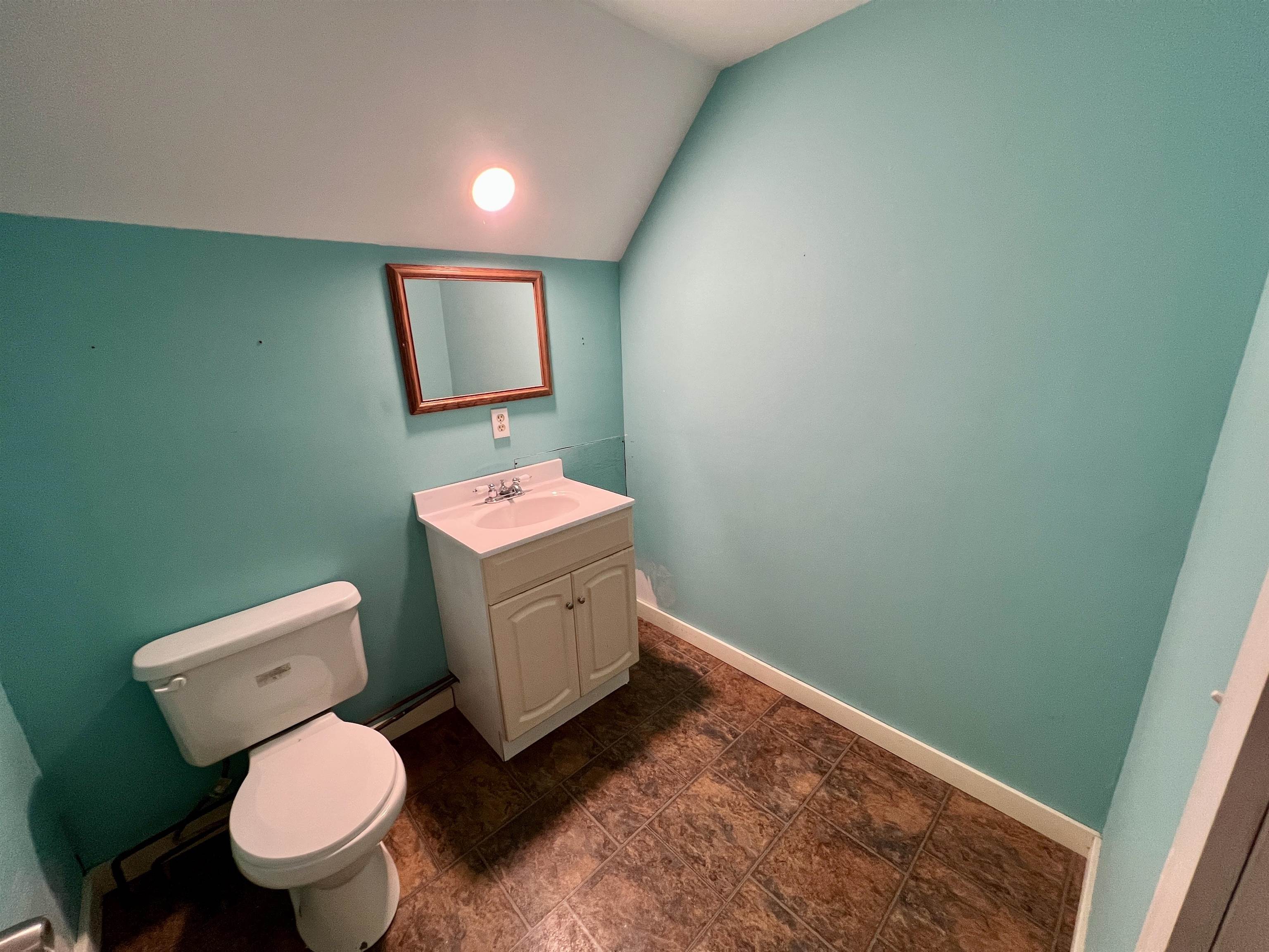170 River Road Property Photo 17