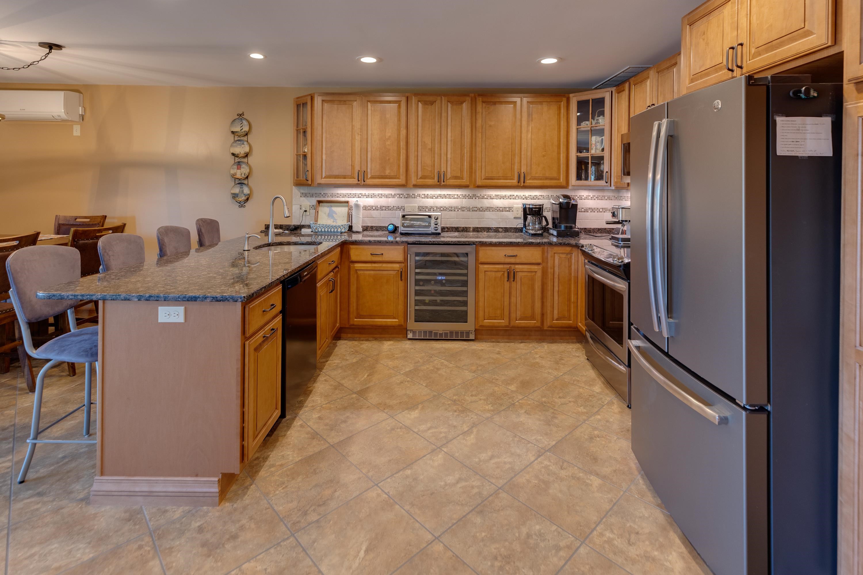 21 Woodbury Drive Property Photo 6