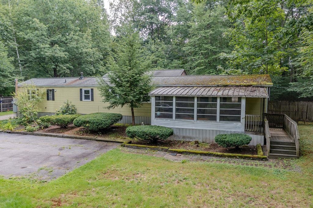 169 Calef Highway Property Photo 37
