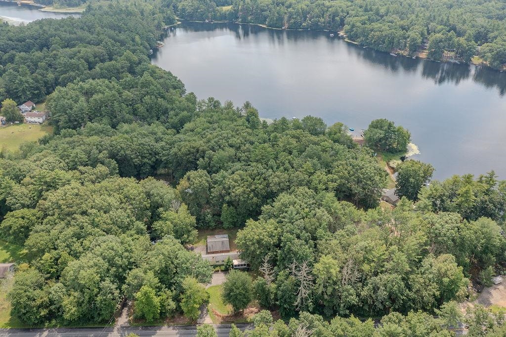 169 Calef Highway Property Photo 39