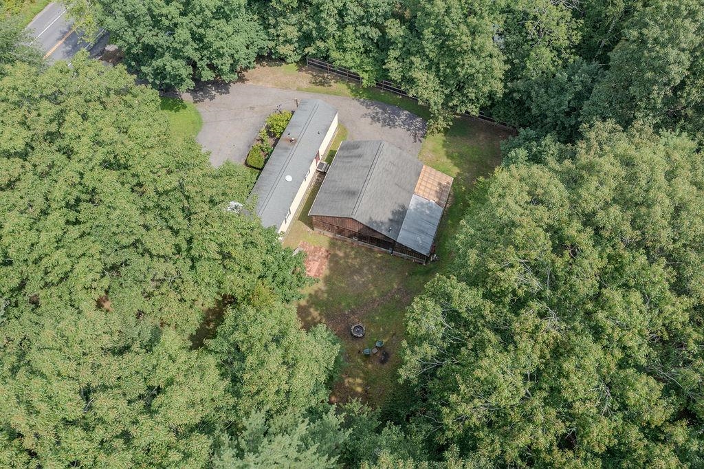 169 Calef Highway Property Photo 43