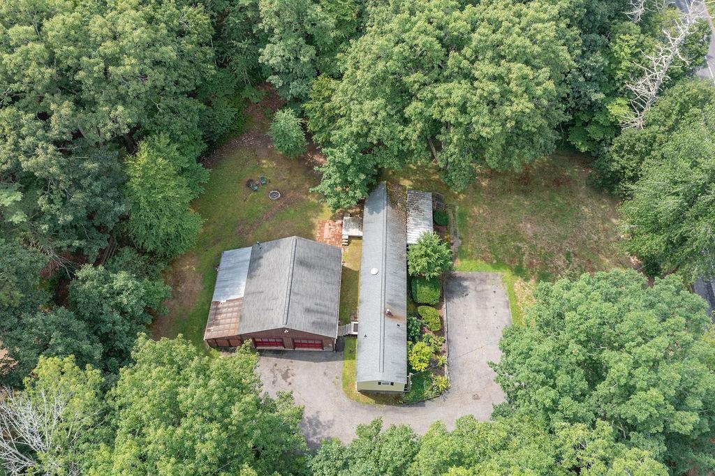 169 Calef Highway Property Photo 44