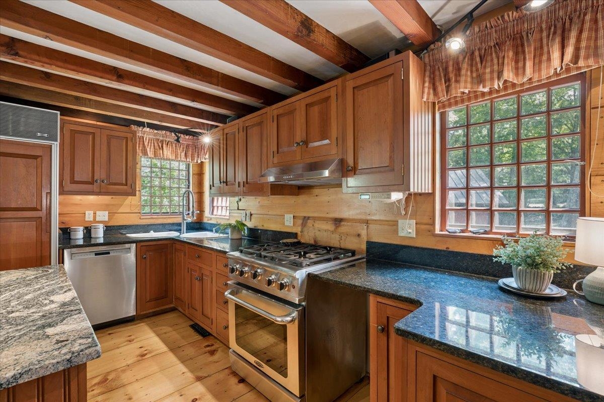14 Walnut Hill Road Property Photo 19