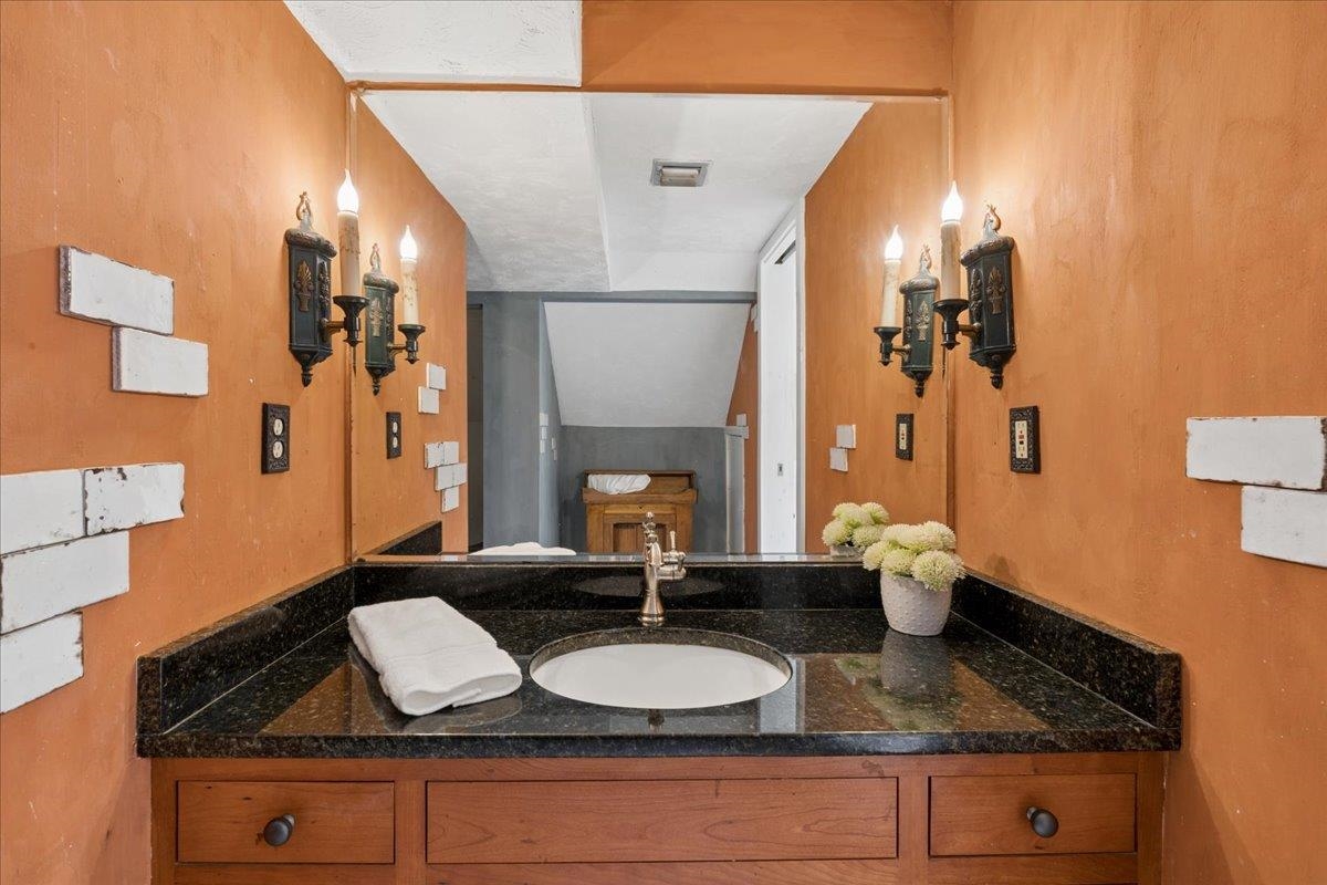 14 Walnut Hill Road Property Photo 28