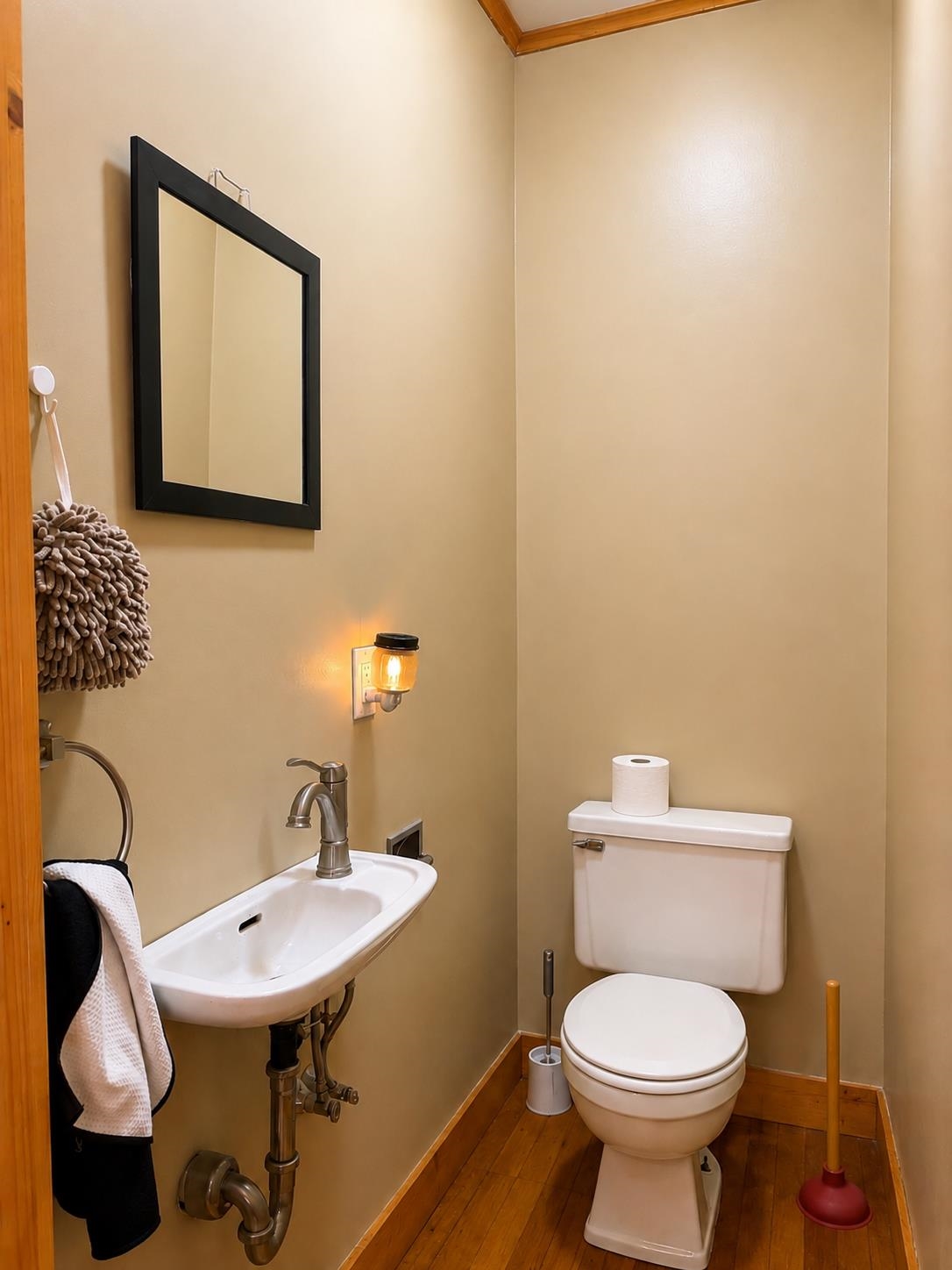 28 Cottage Street Property Photo 14