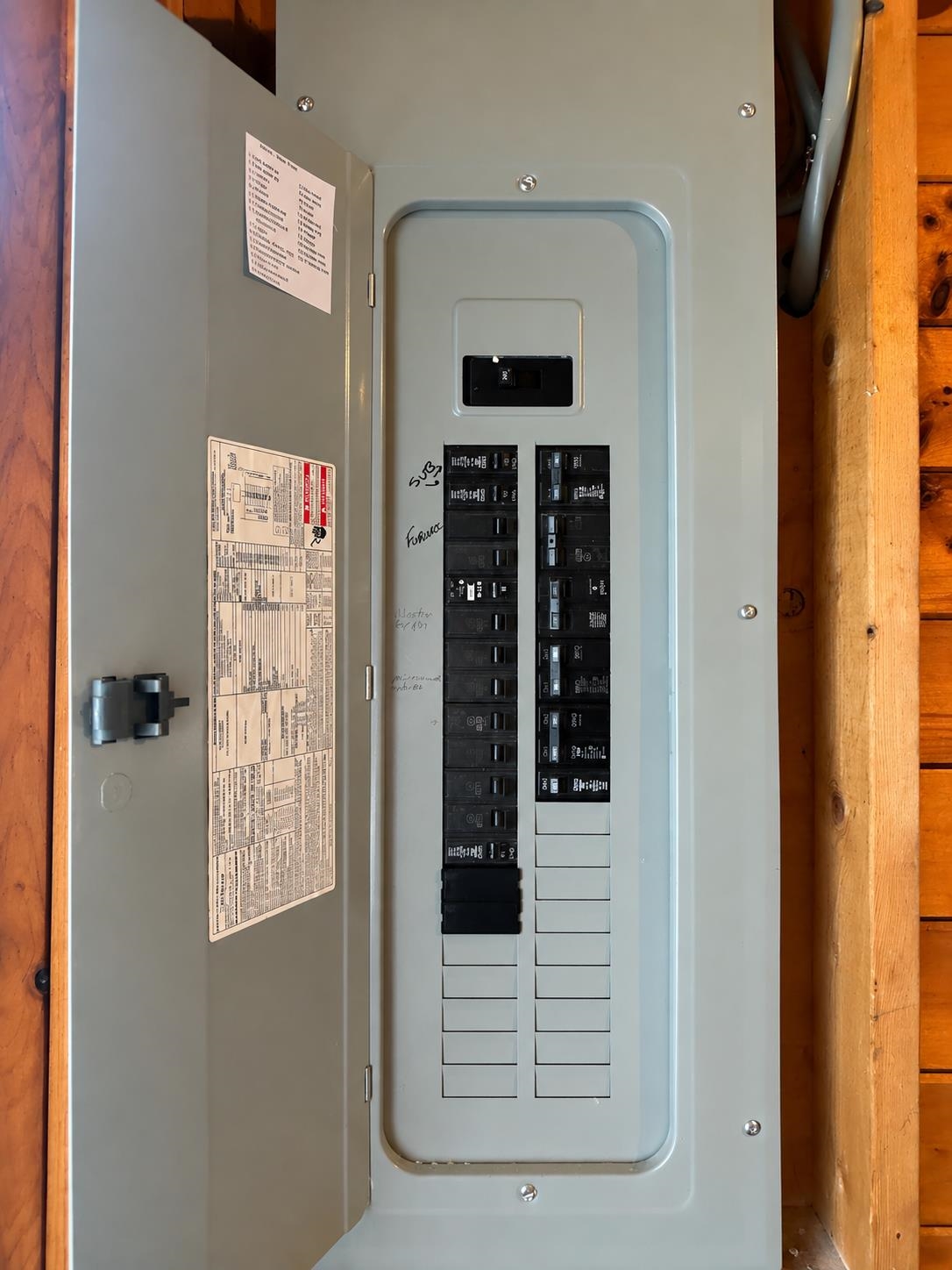 28 Cottage Street Property Photo 15
