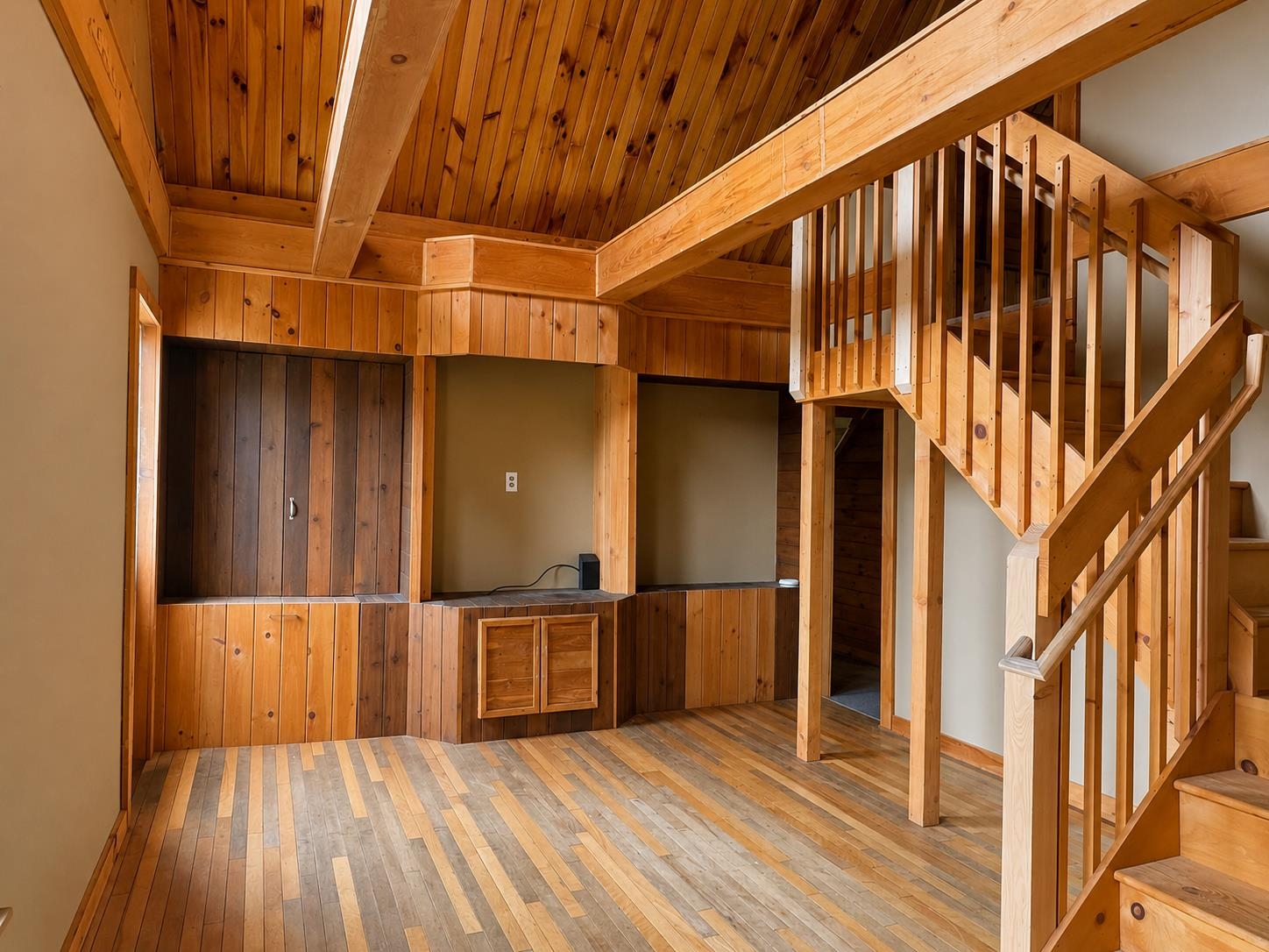 28 Cottage Street Property Photo 20