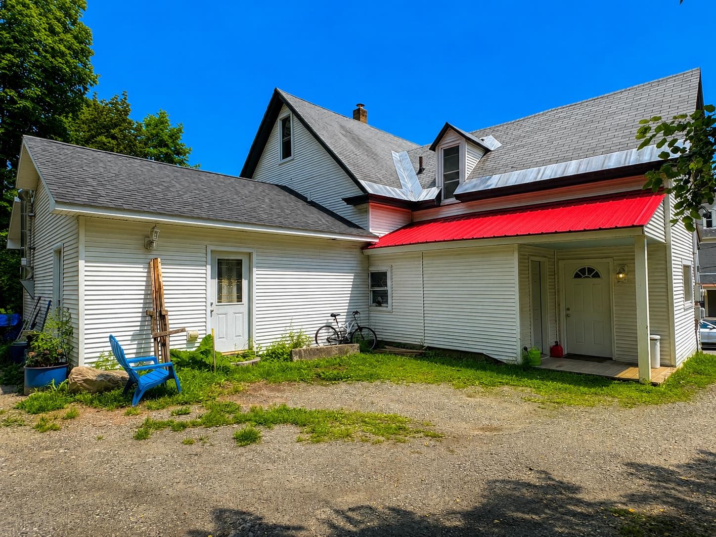 28 Cottage Street Property Photo 31