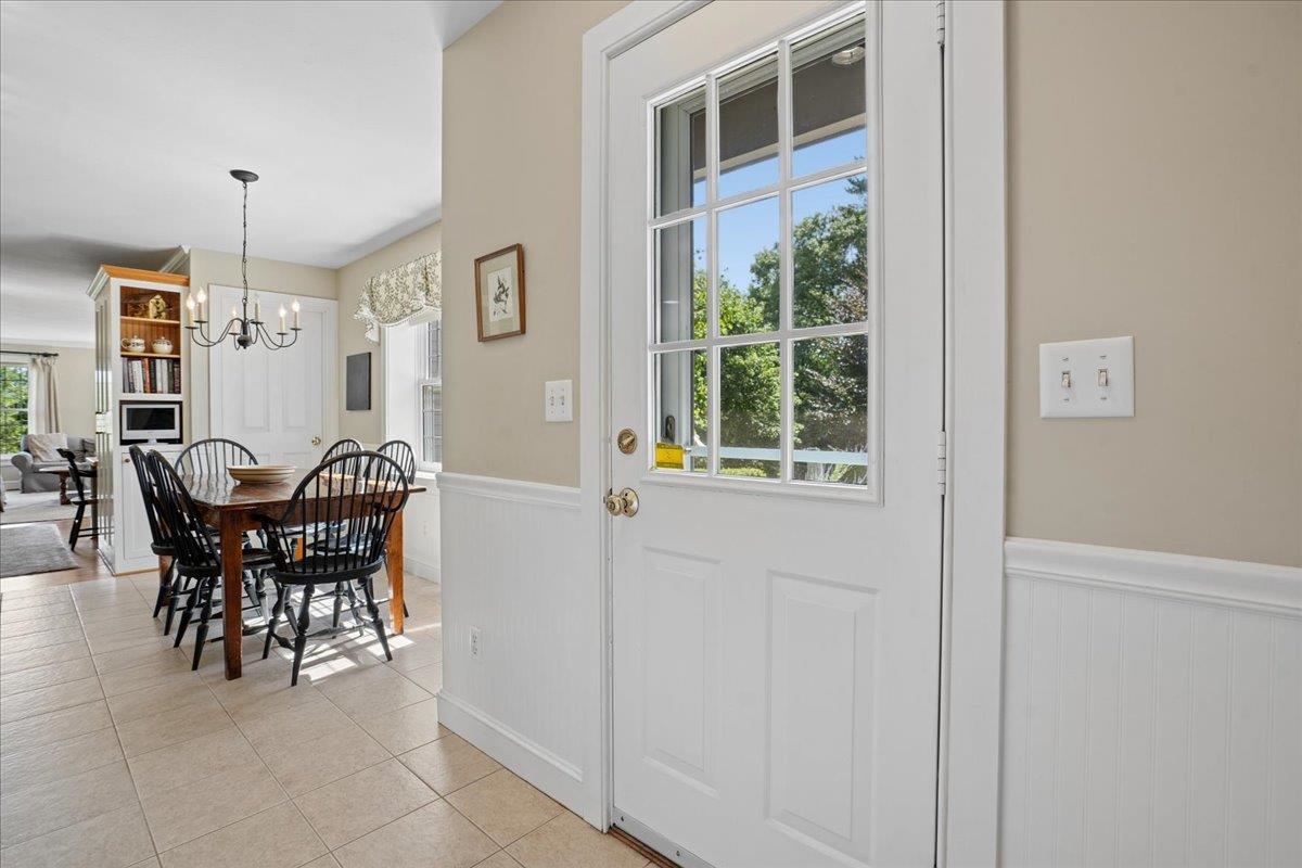 343 N Amherst Road Property Photo 17