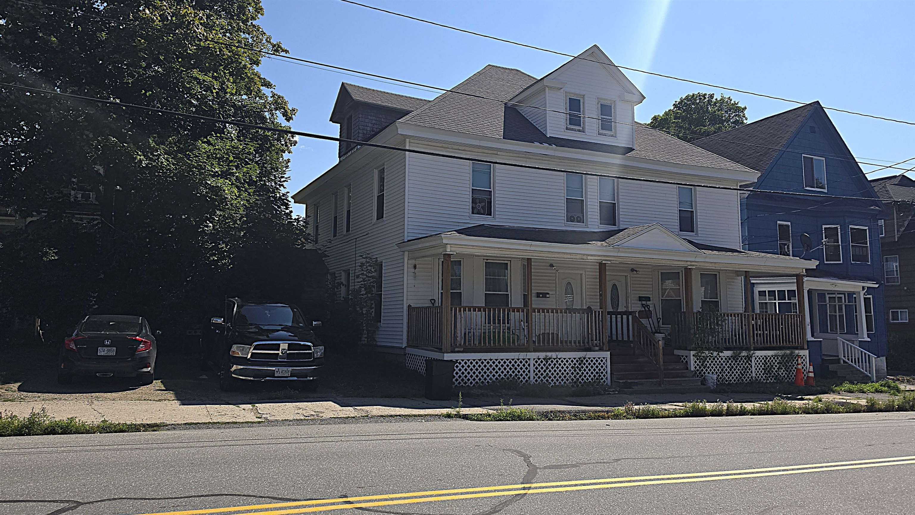 122 Willard Street Property Photo 22
