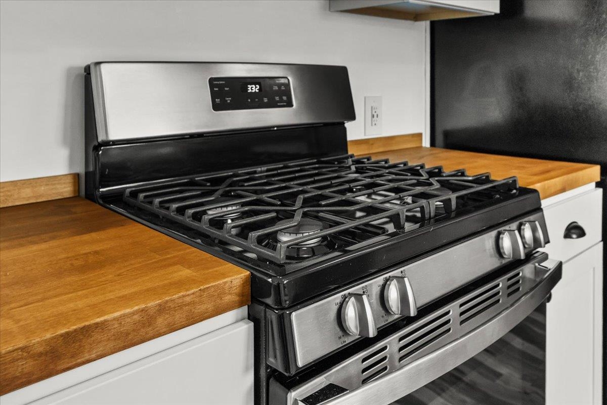 331 Maple Street Property Photo 18