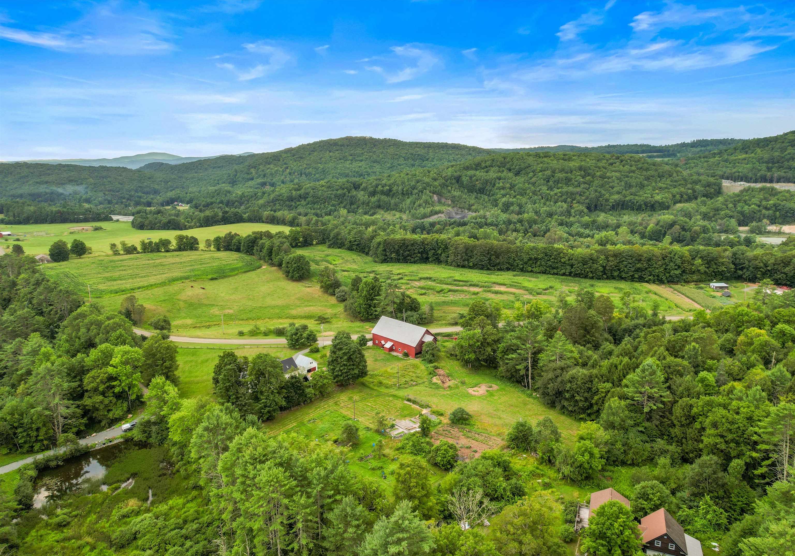 3517 Duck Pond Road Property Photo 9