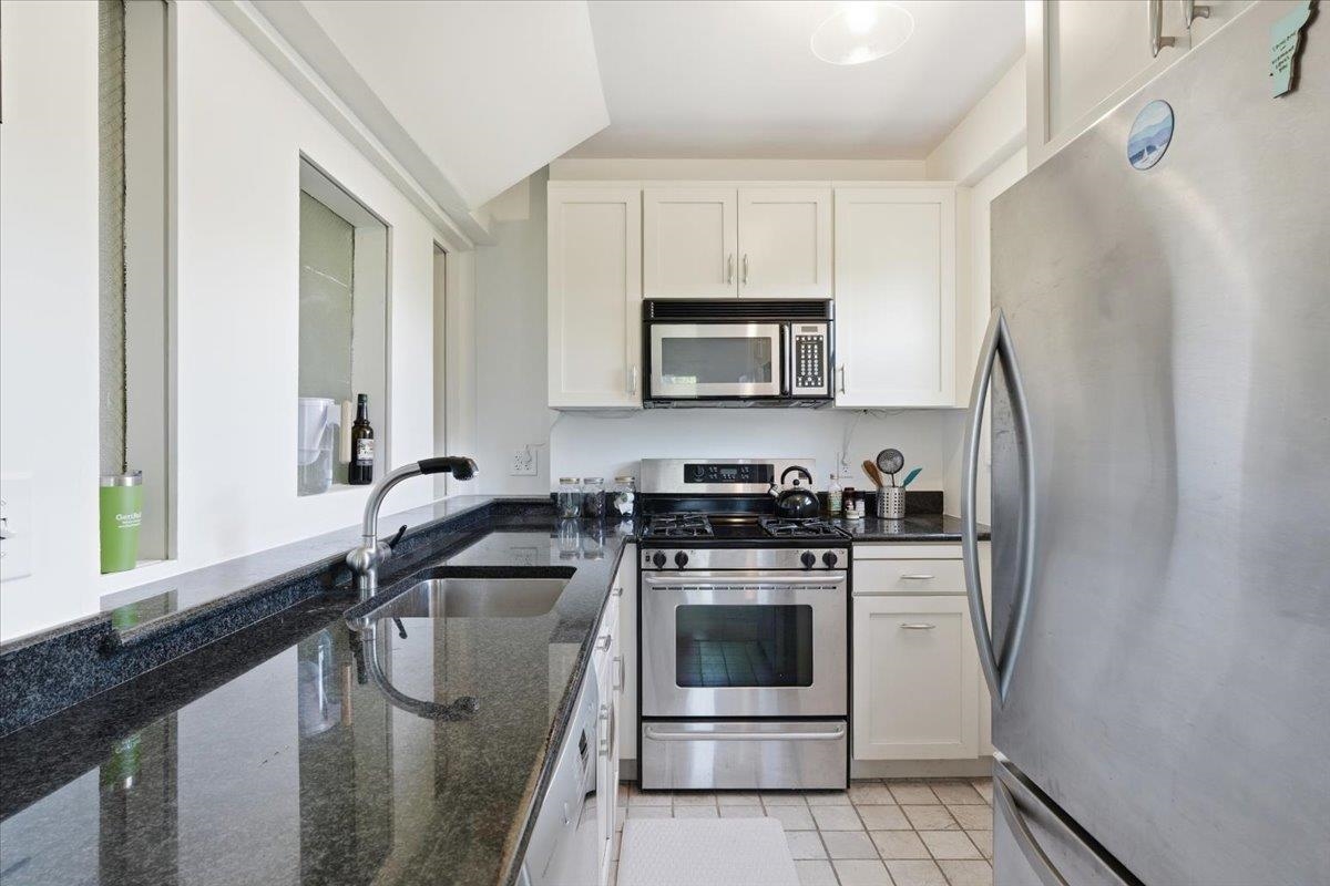 283 South Union Street Property Photo 20