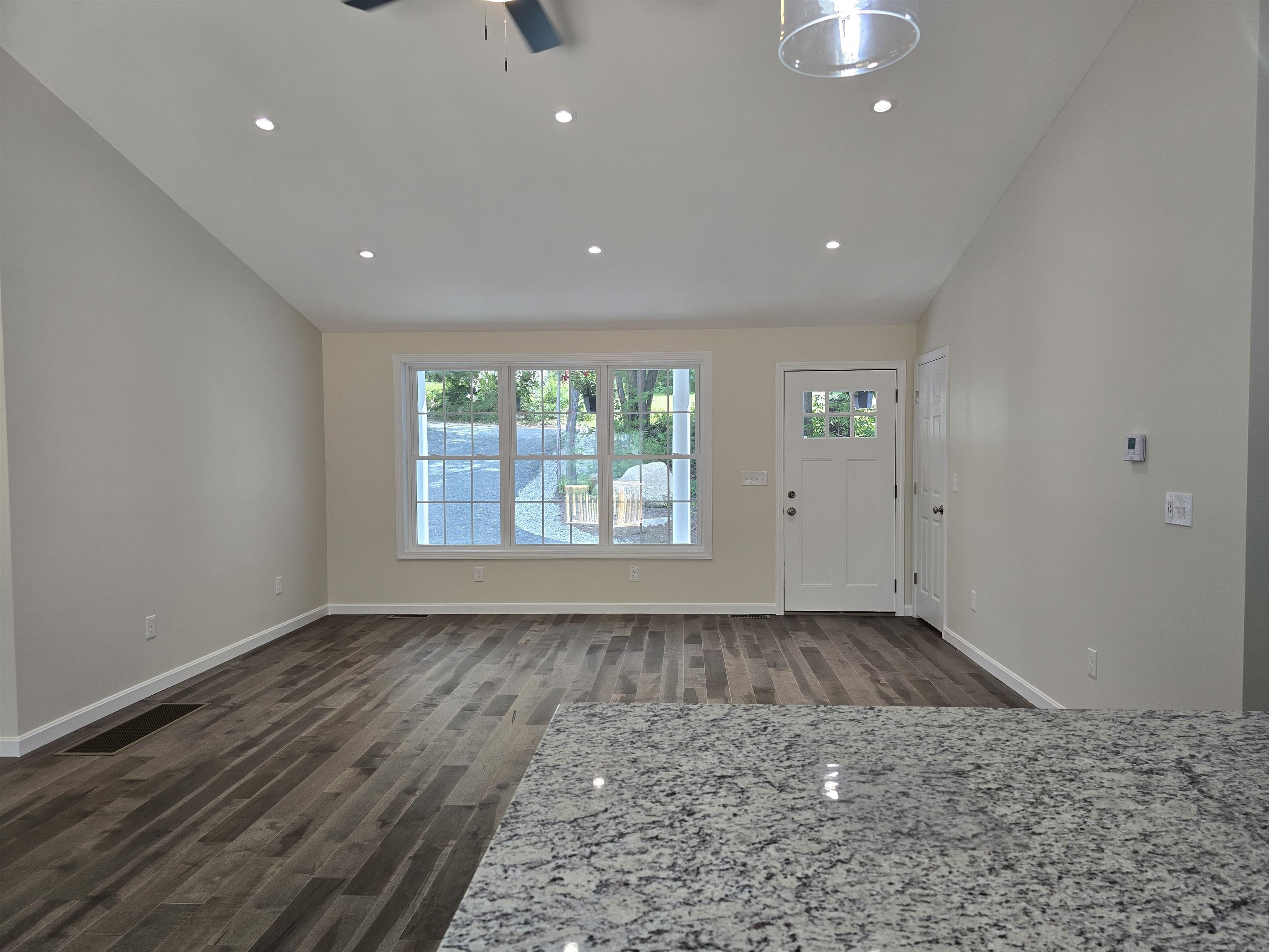 11 Hill Street Property Photo 13