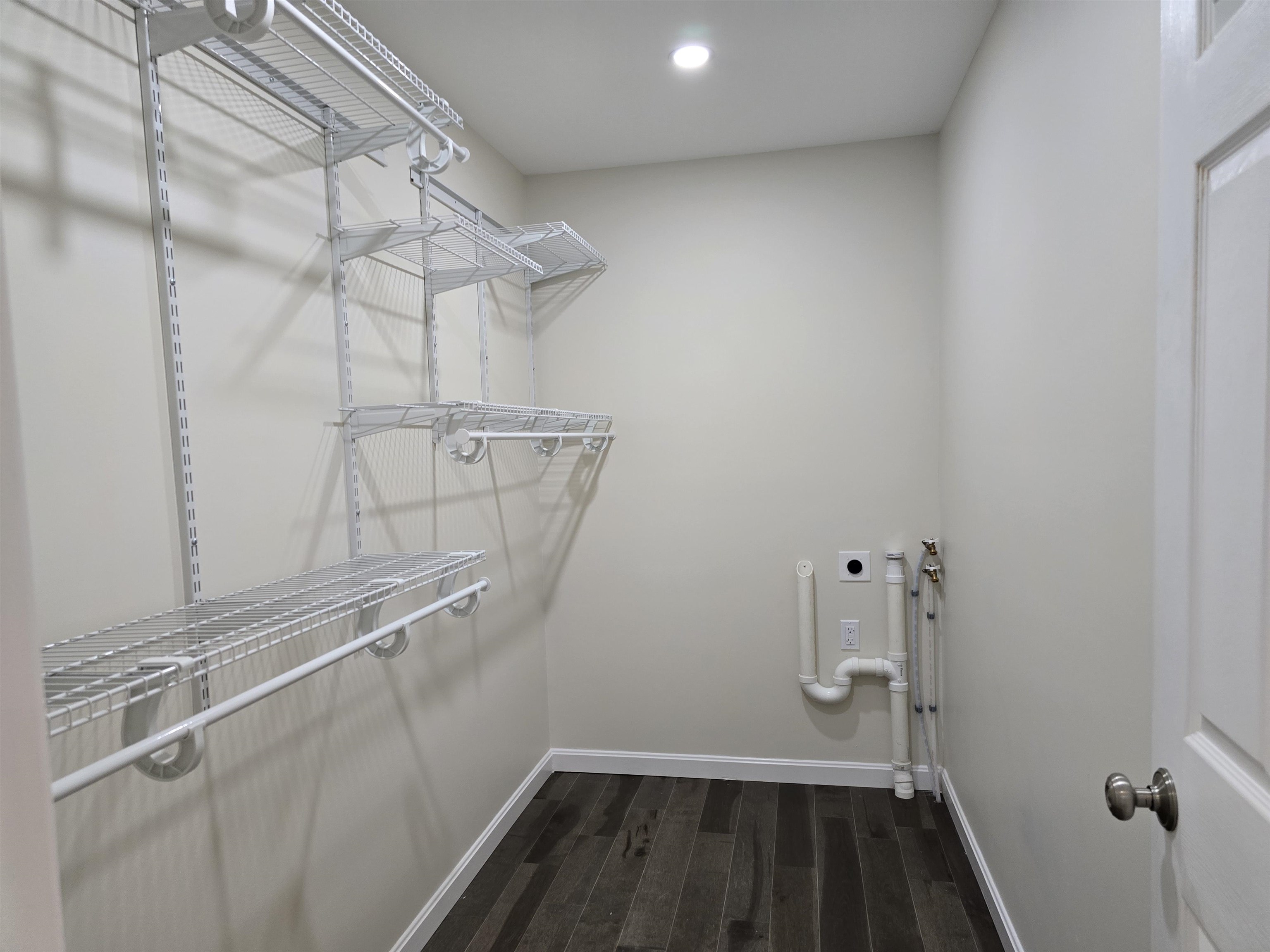 11 Hill Street Property Photo 18
