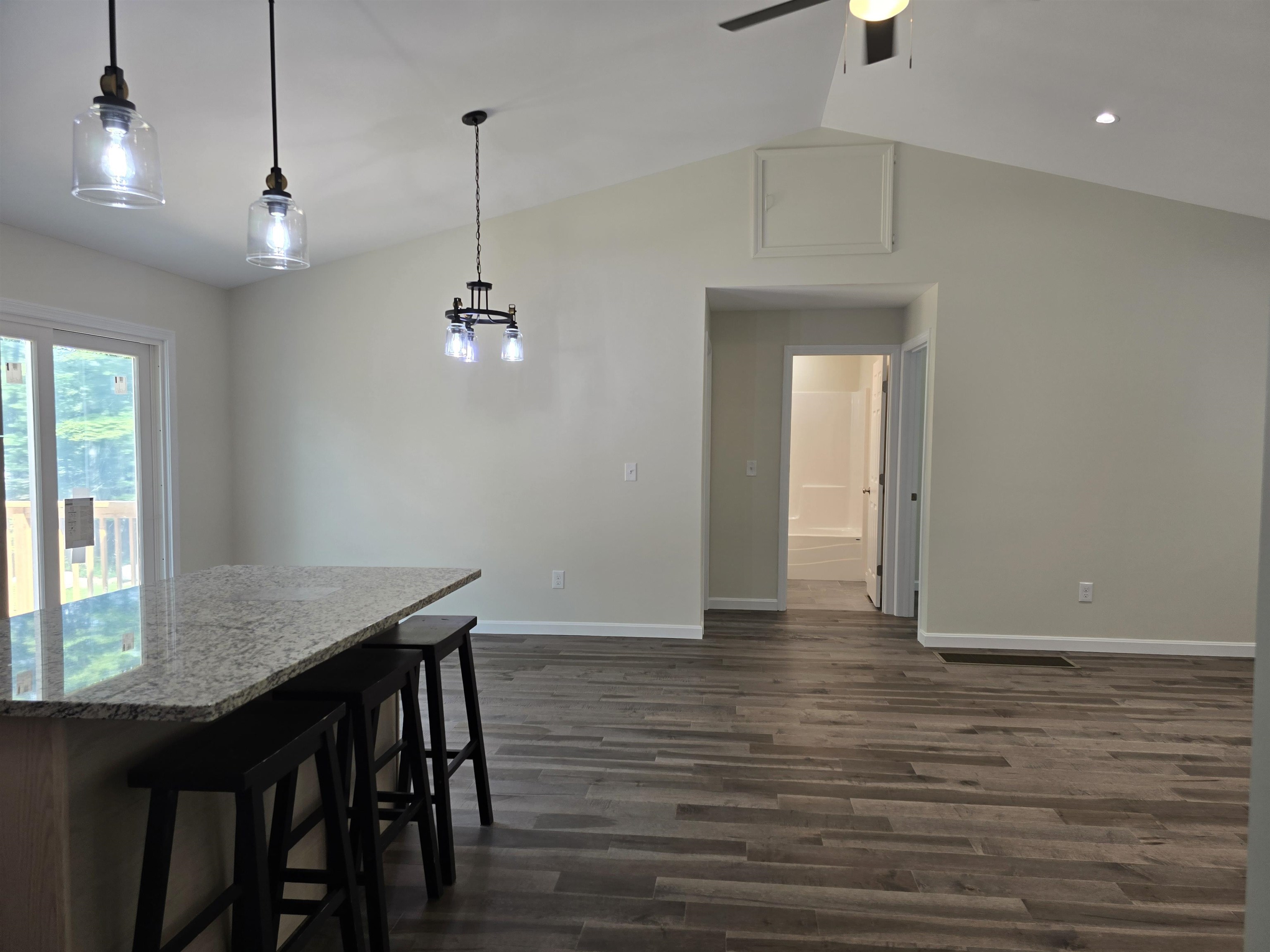 11 Hill Street Property Photo 22