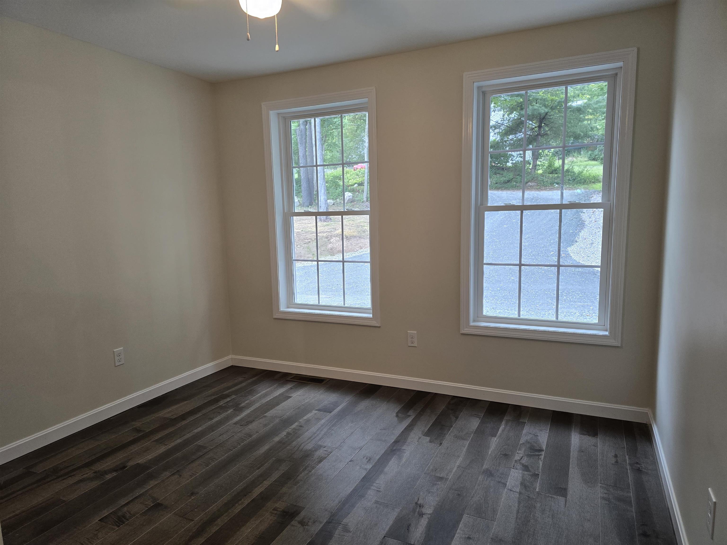11 Hill Street Property Photo 23
