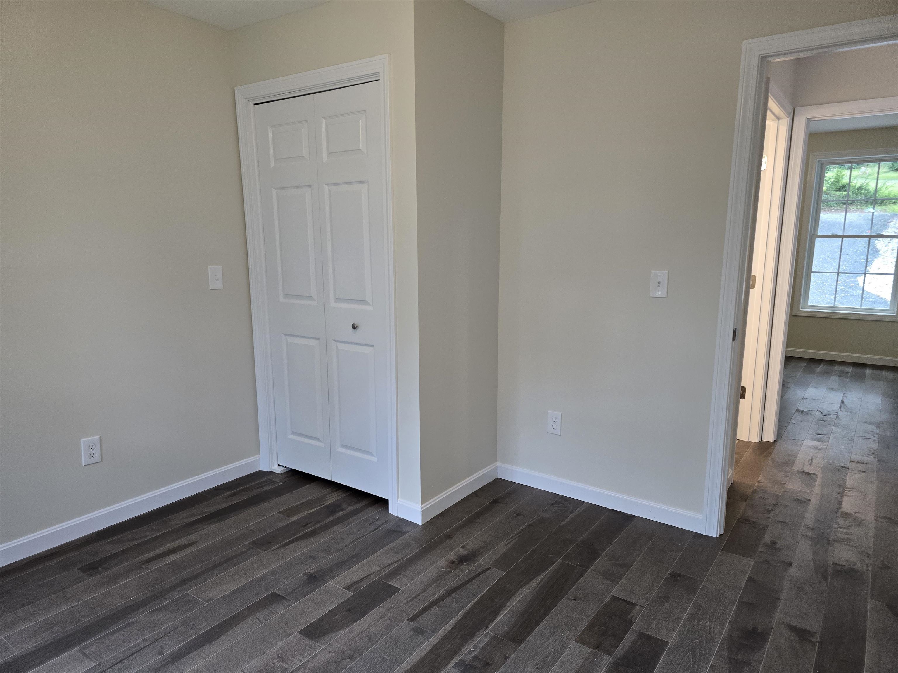 11 Hill Street Property Photo 27