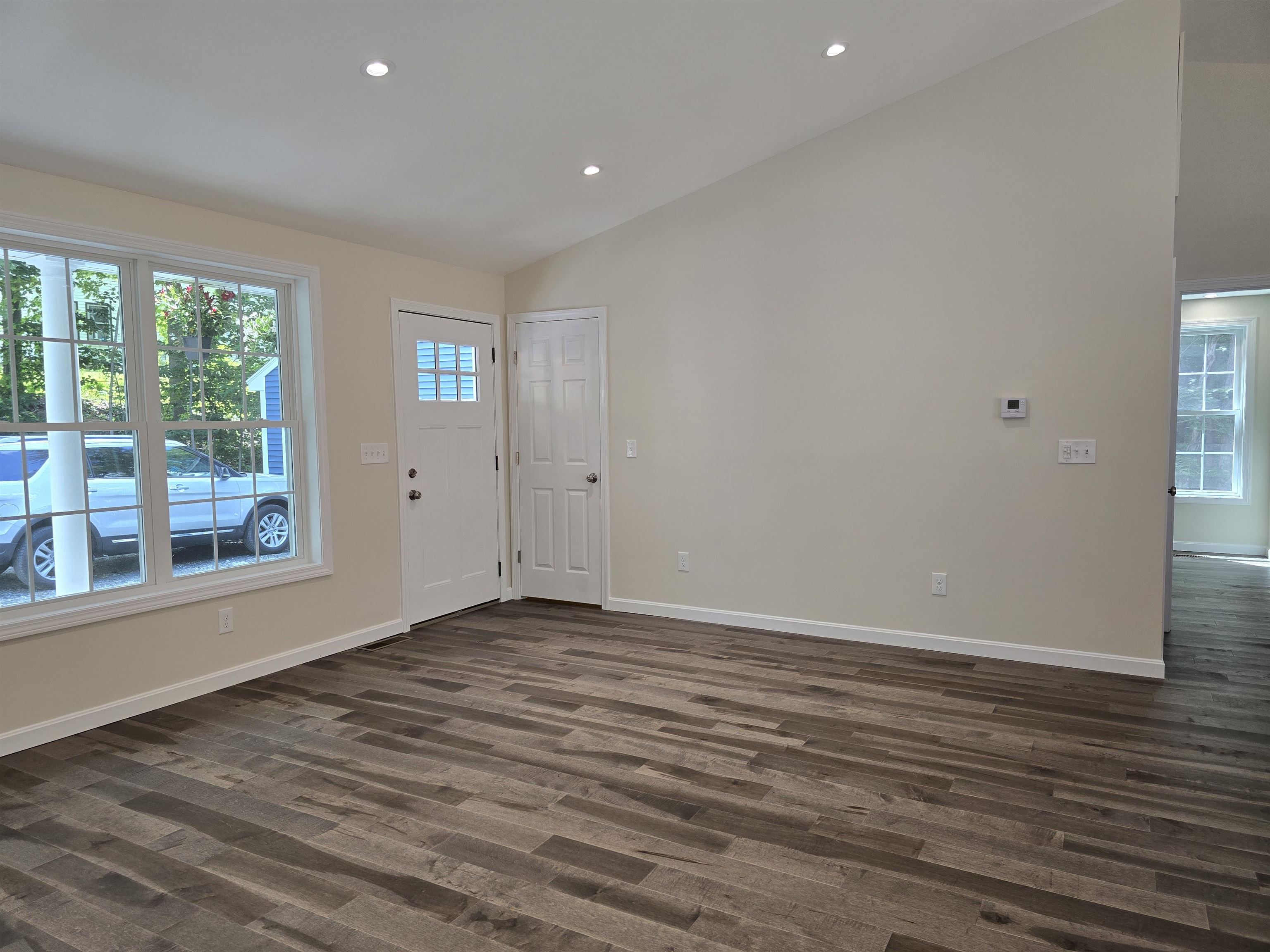 11 Hill Street Property Photo 29