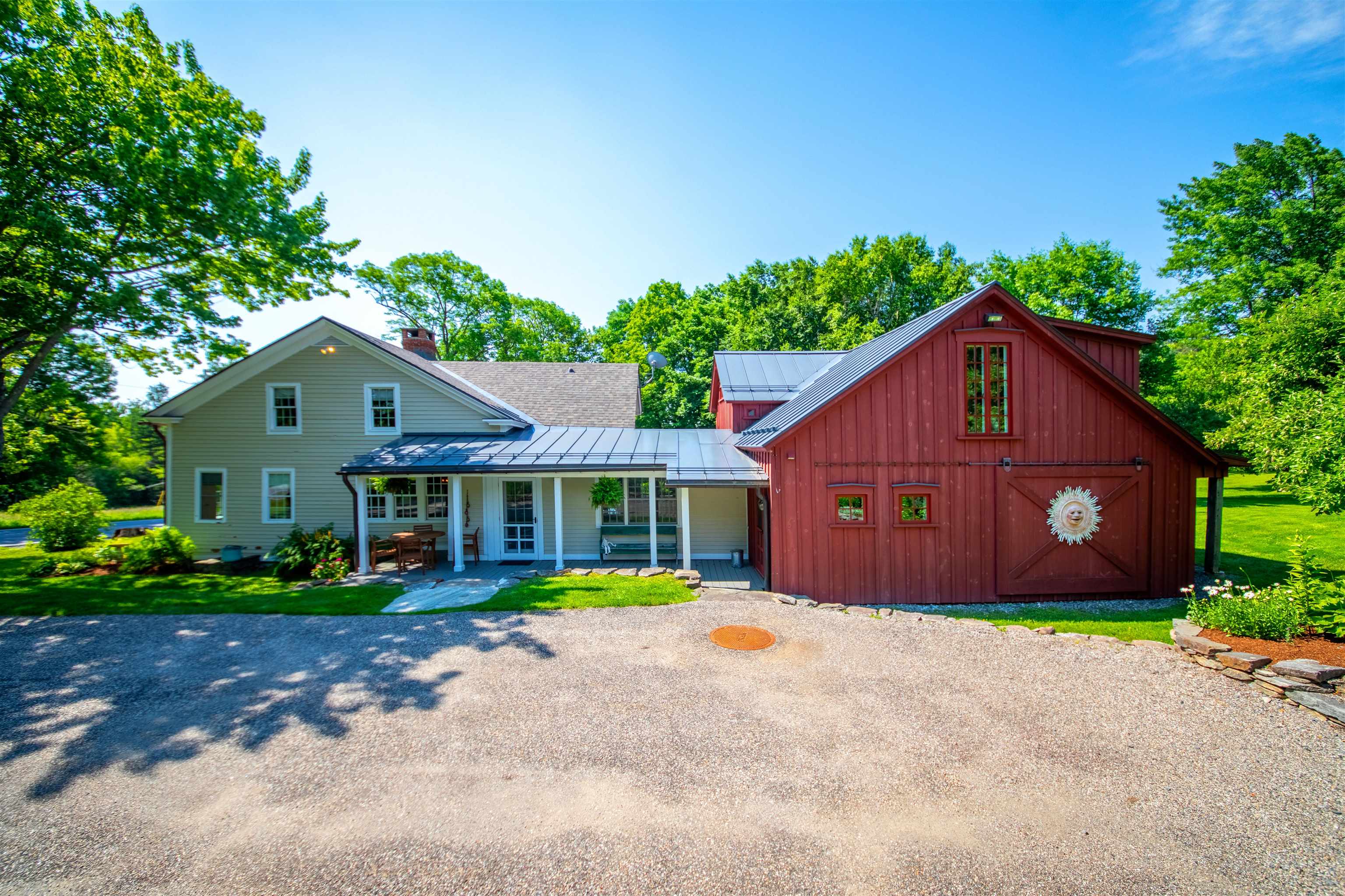 75 Handle Road Property Photo 1