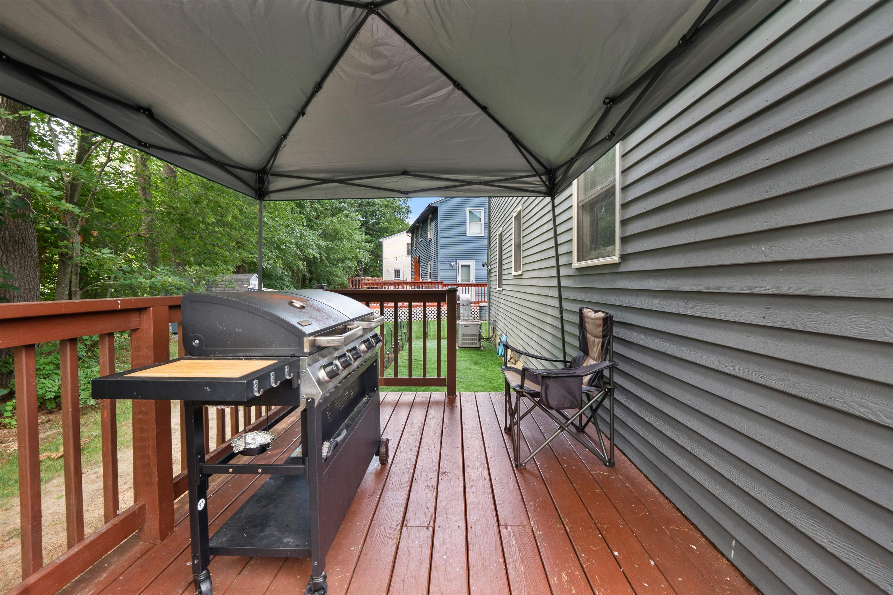 8 St Andrews Circle Property Photo 3