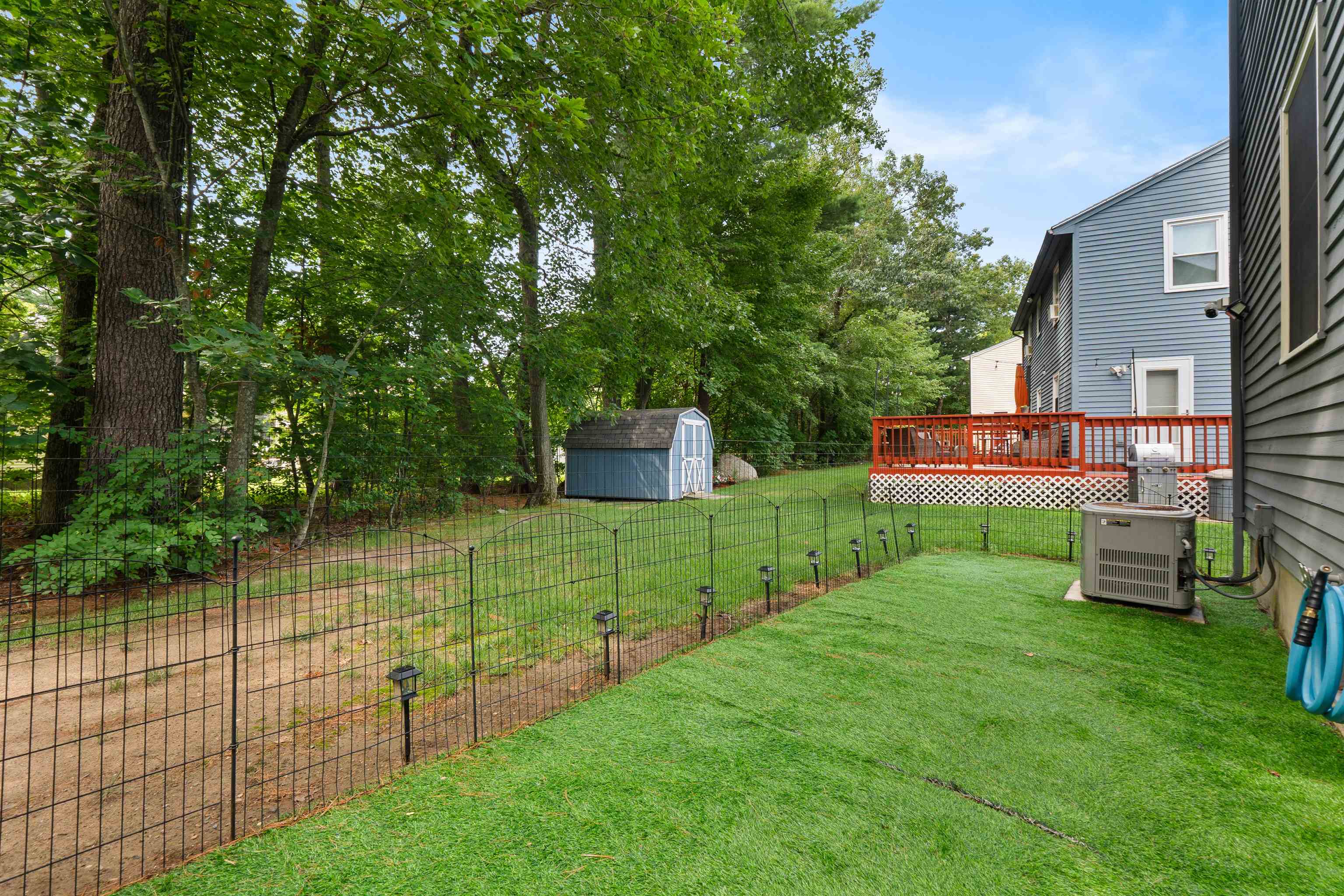 8 St Andrews Circle Property Photo 5