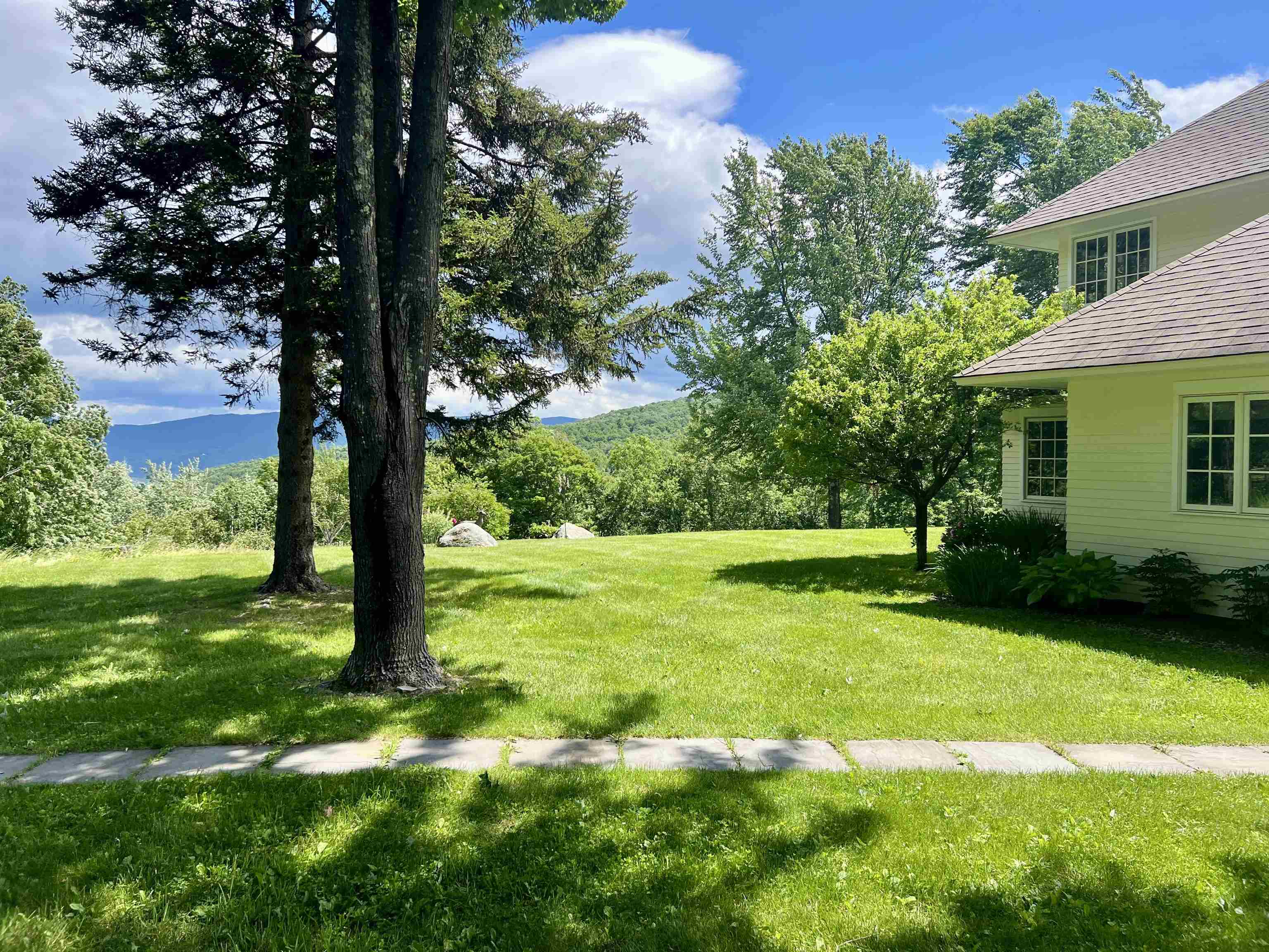 1016 Kew Vasseur Road Property Photo 1
