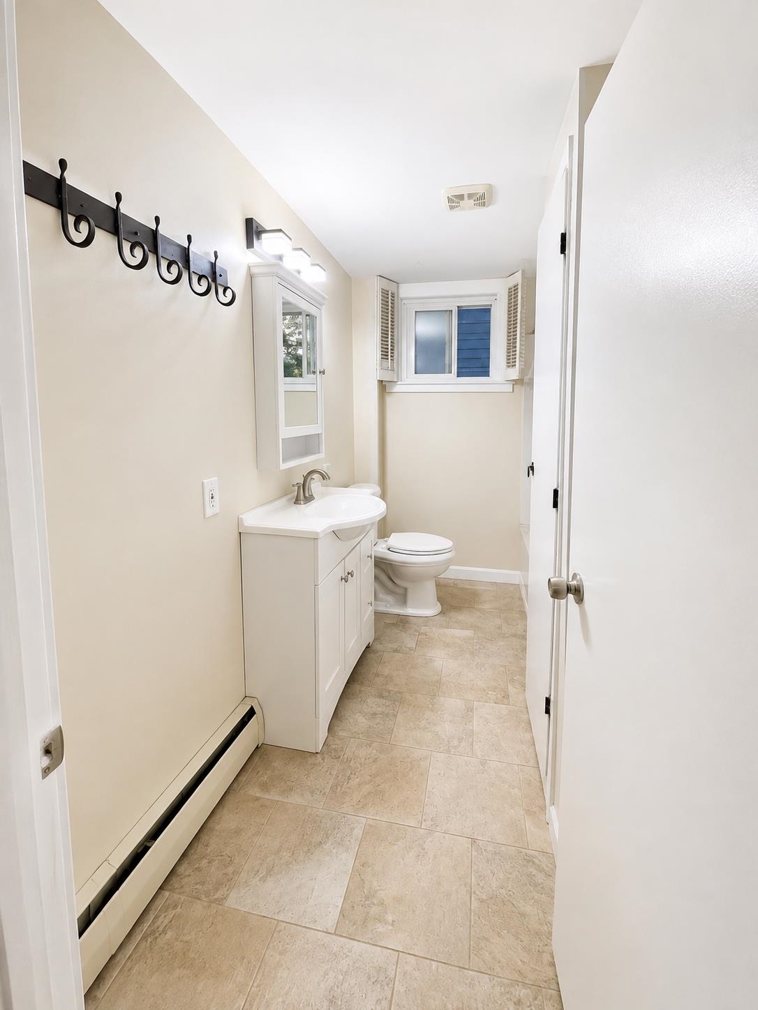 104 Prospect Street Property Photo 5