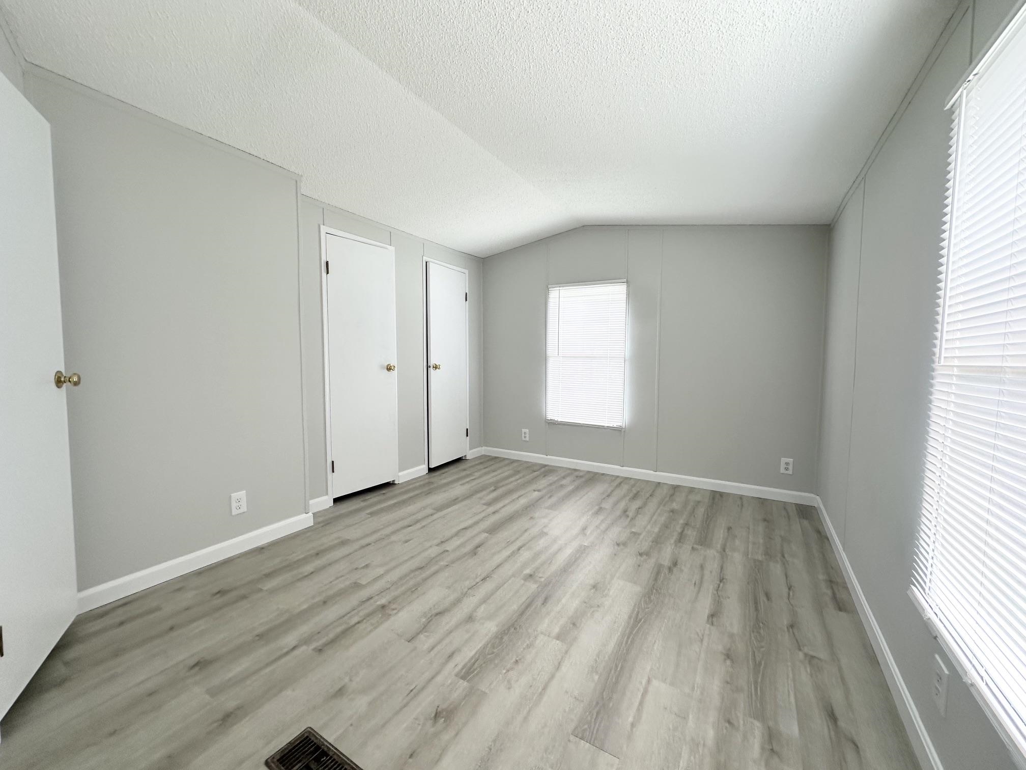 16 Bradford Drive Property Photo 11