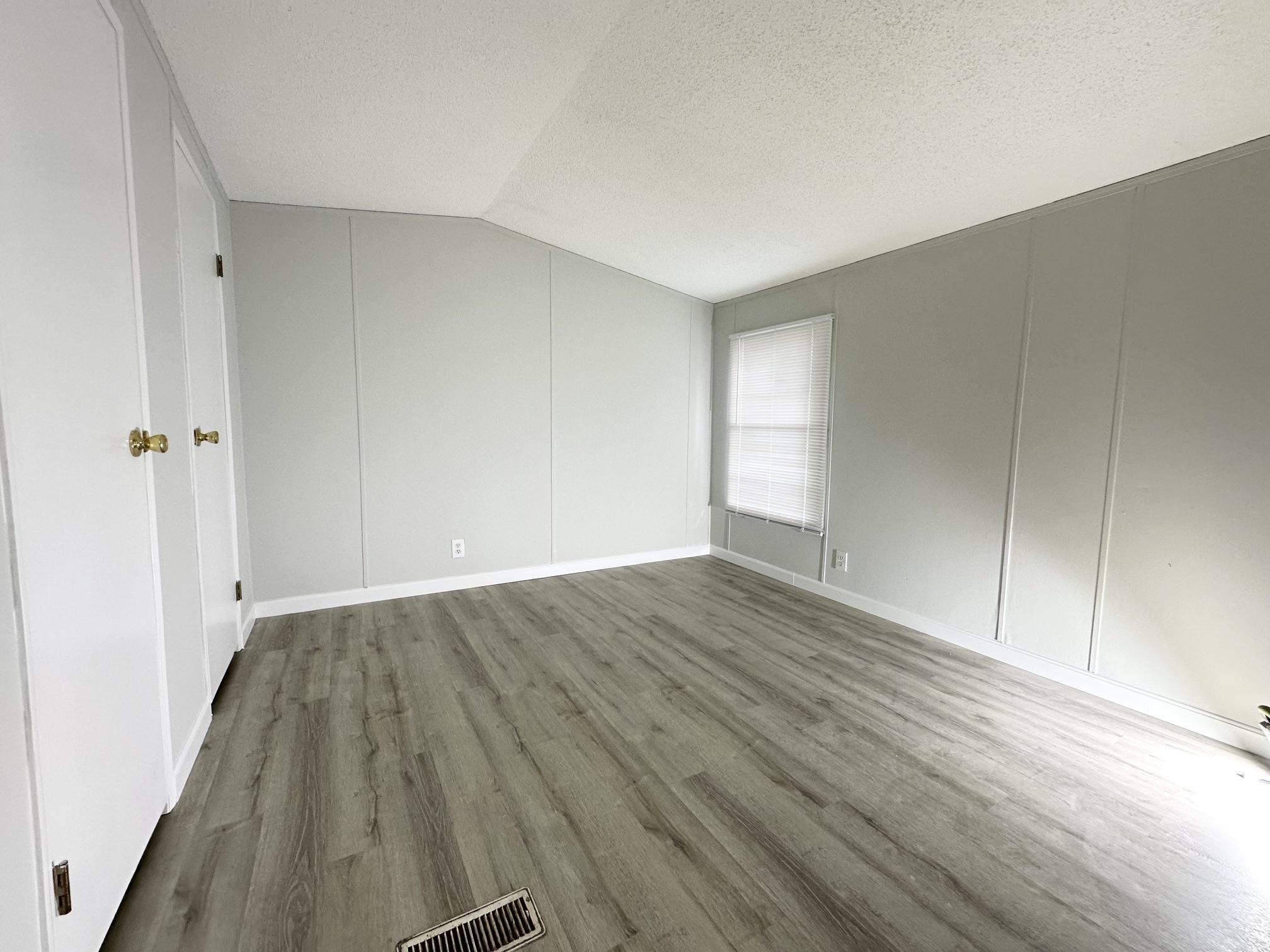 16 Bradford Drive Property Photo 14