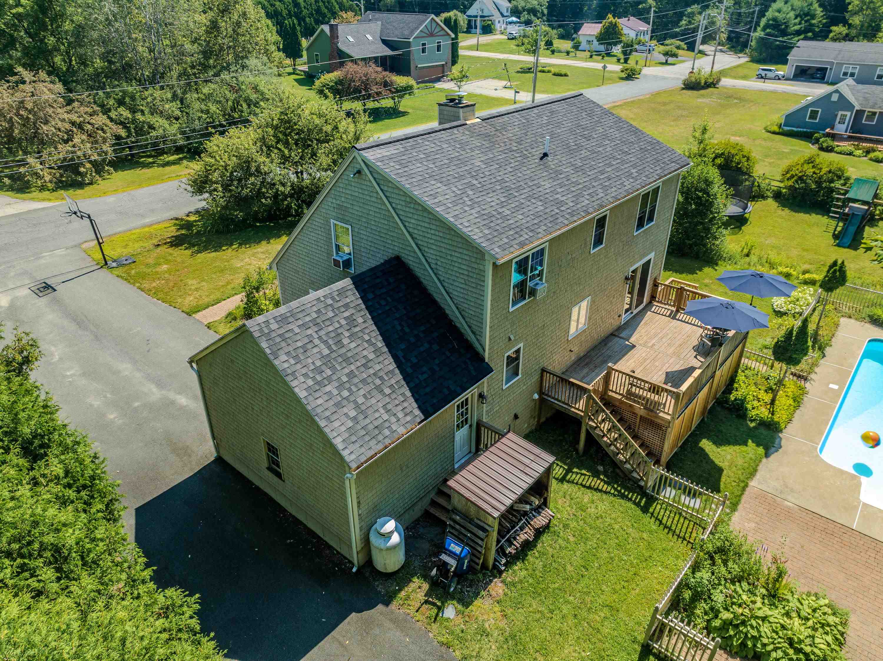 281 Oak Hill Avenue Property Photo 4