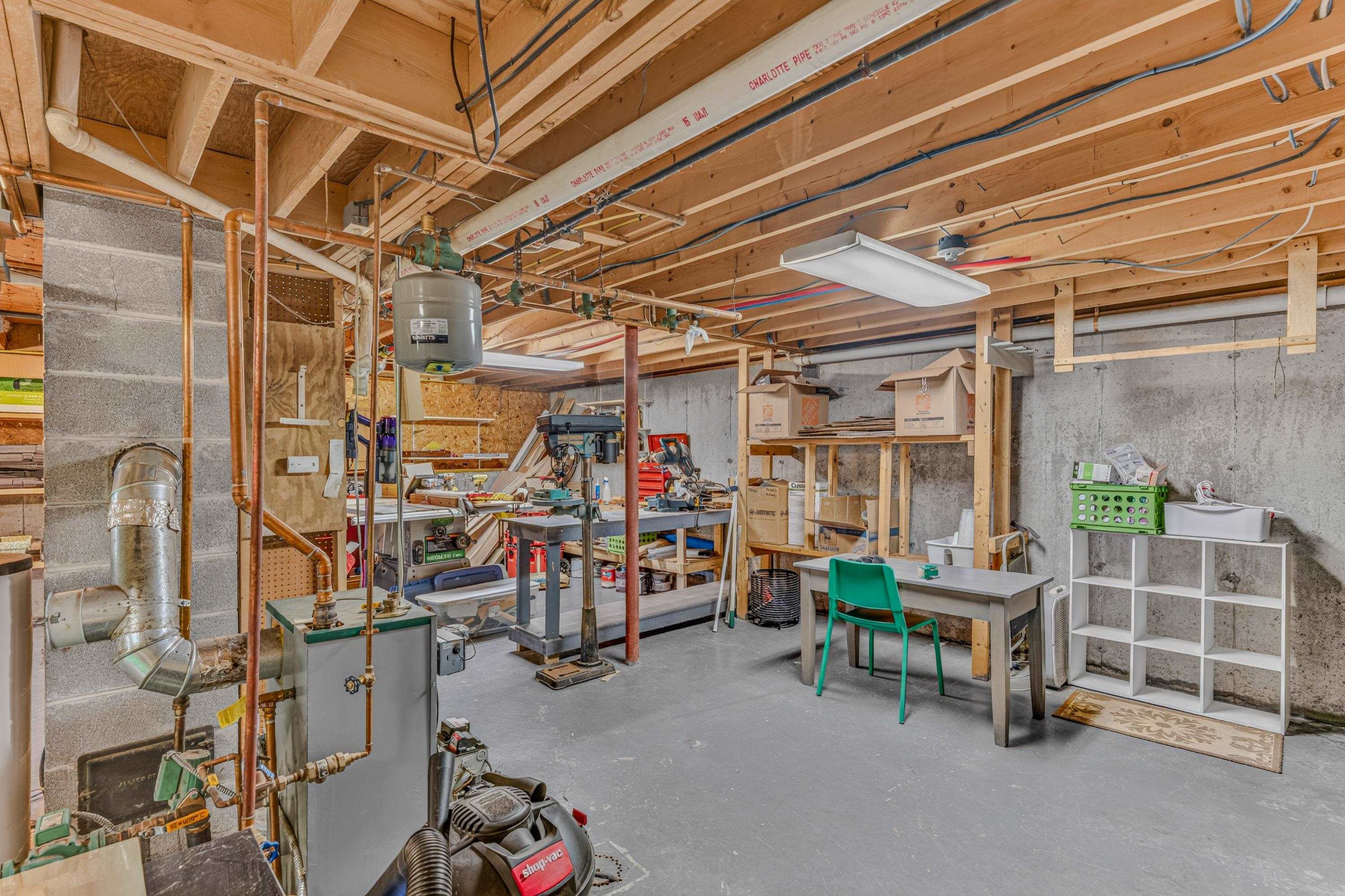 281 Oak Hill Avenue Property Photo 43