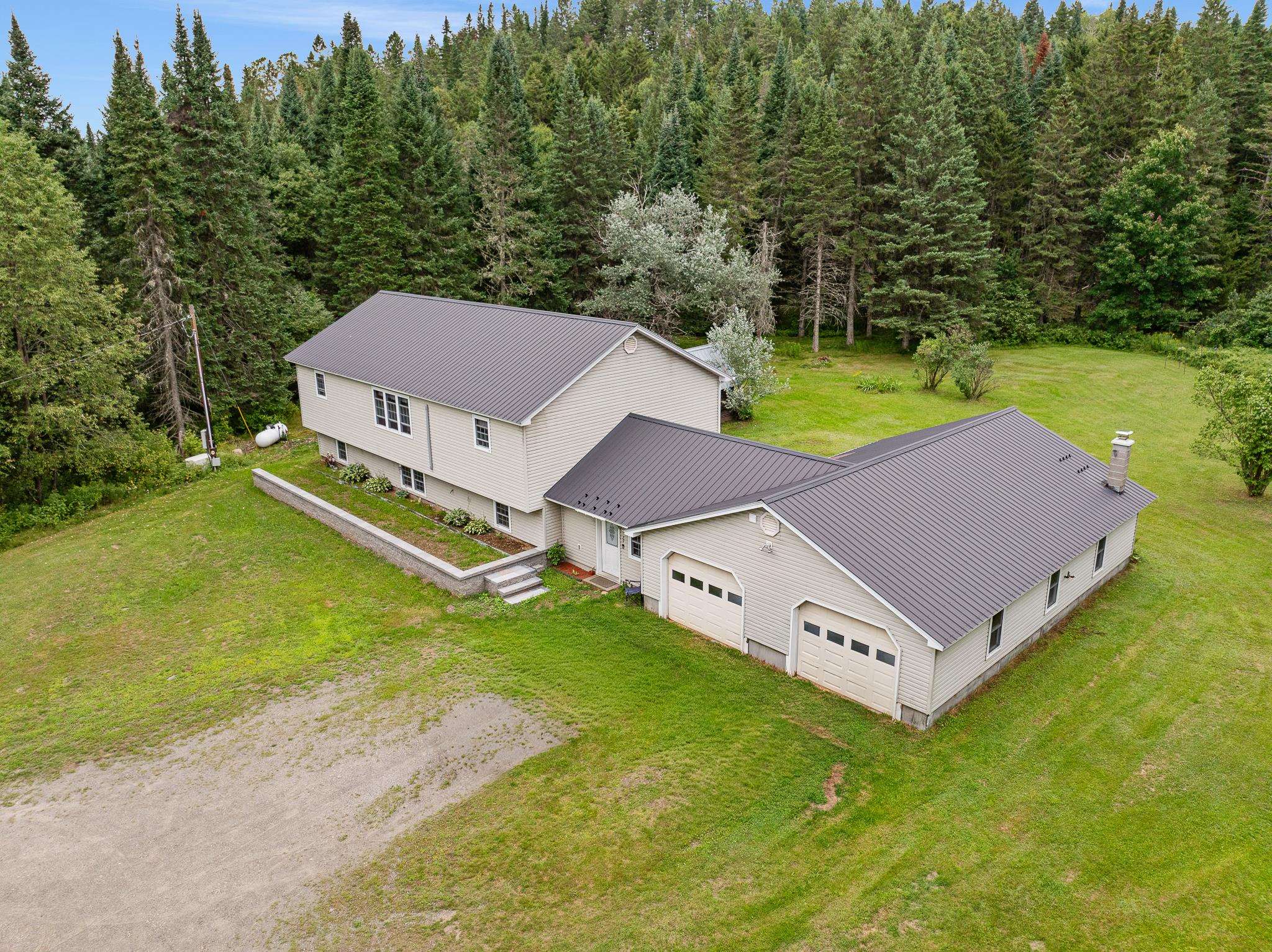 29 Pine Tree Circle Property Photo 1