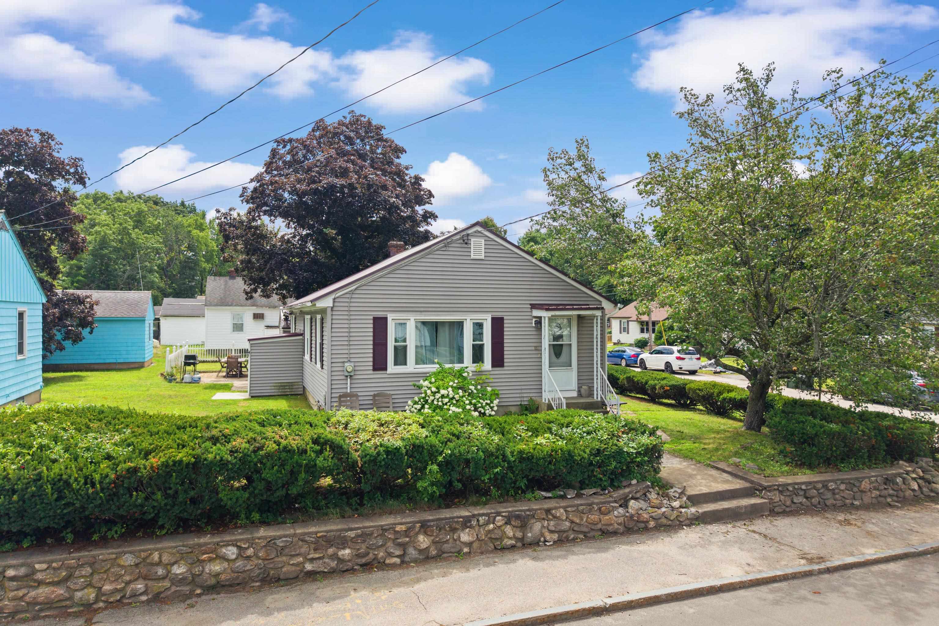 851 Cilley Road Property Photo 1