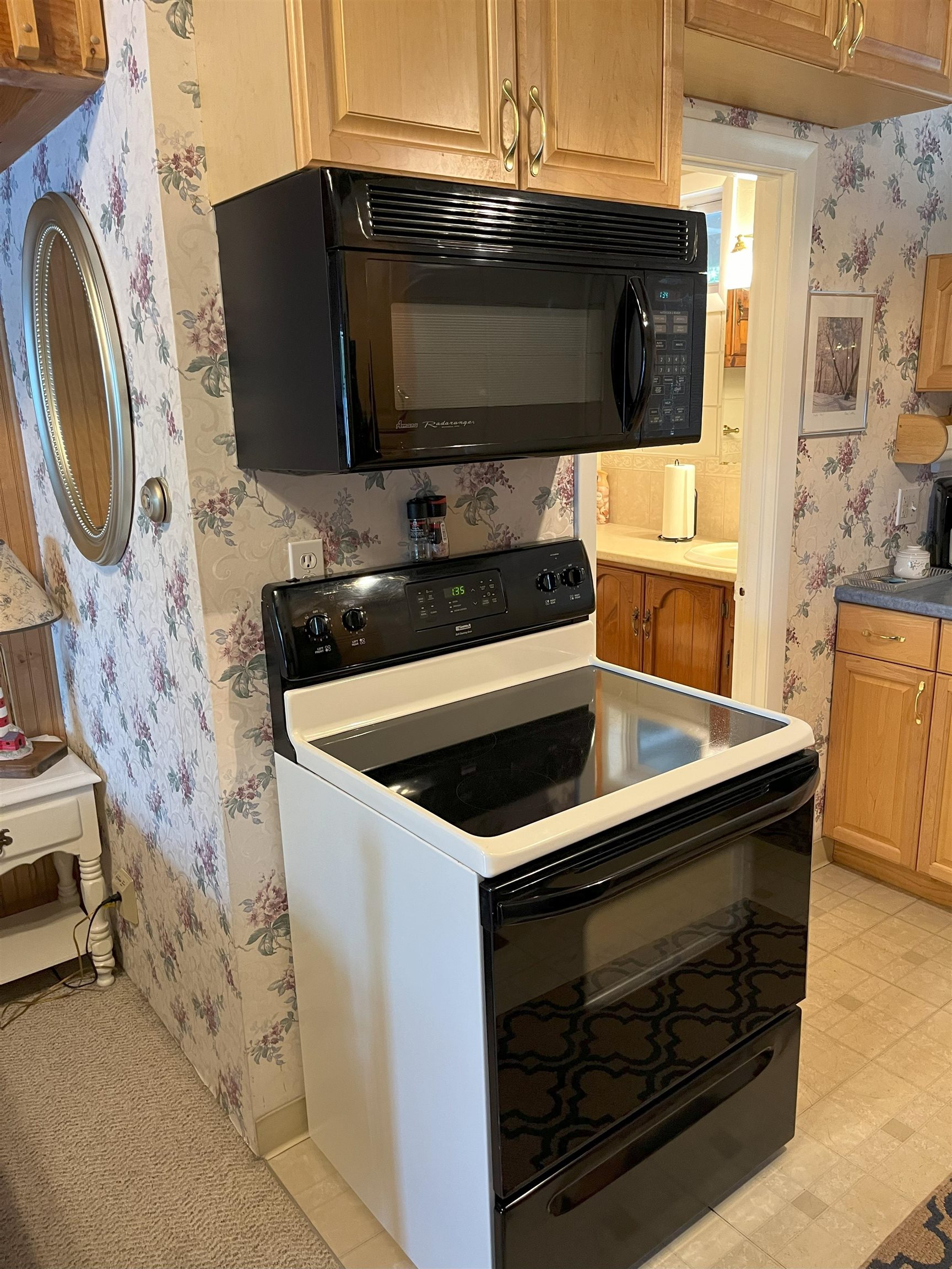 766 Weirs Boulevard Property Photo 6