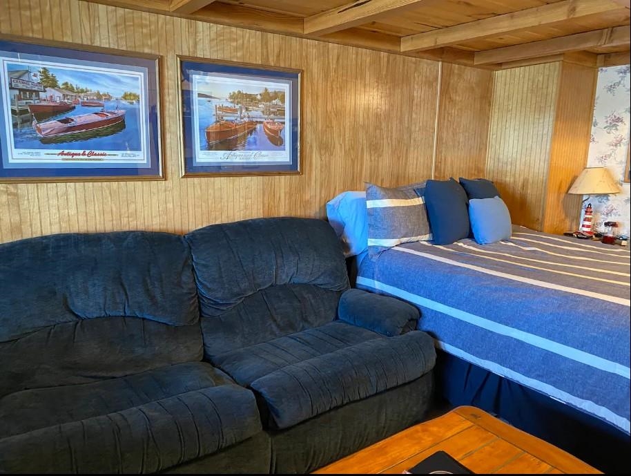 766 Weirs Boulevard Property Photo 12