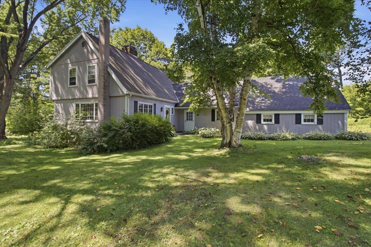 21 Russett Drive Property Photo 2